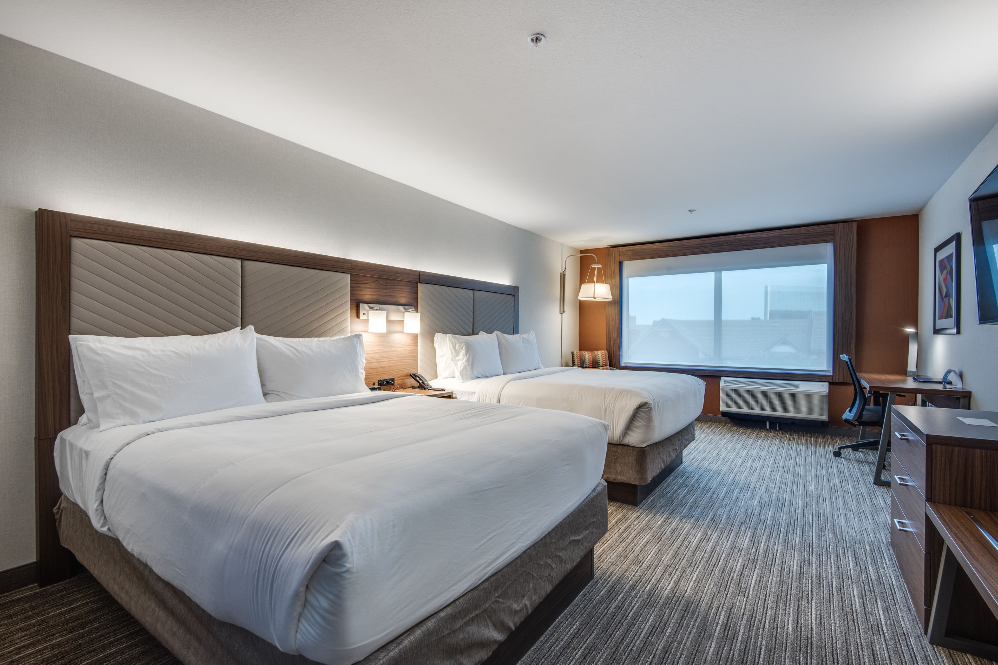 Holiday Inn Express & Suites Dallas North - Addison — 37