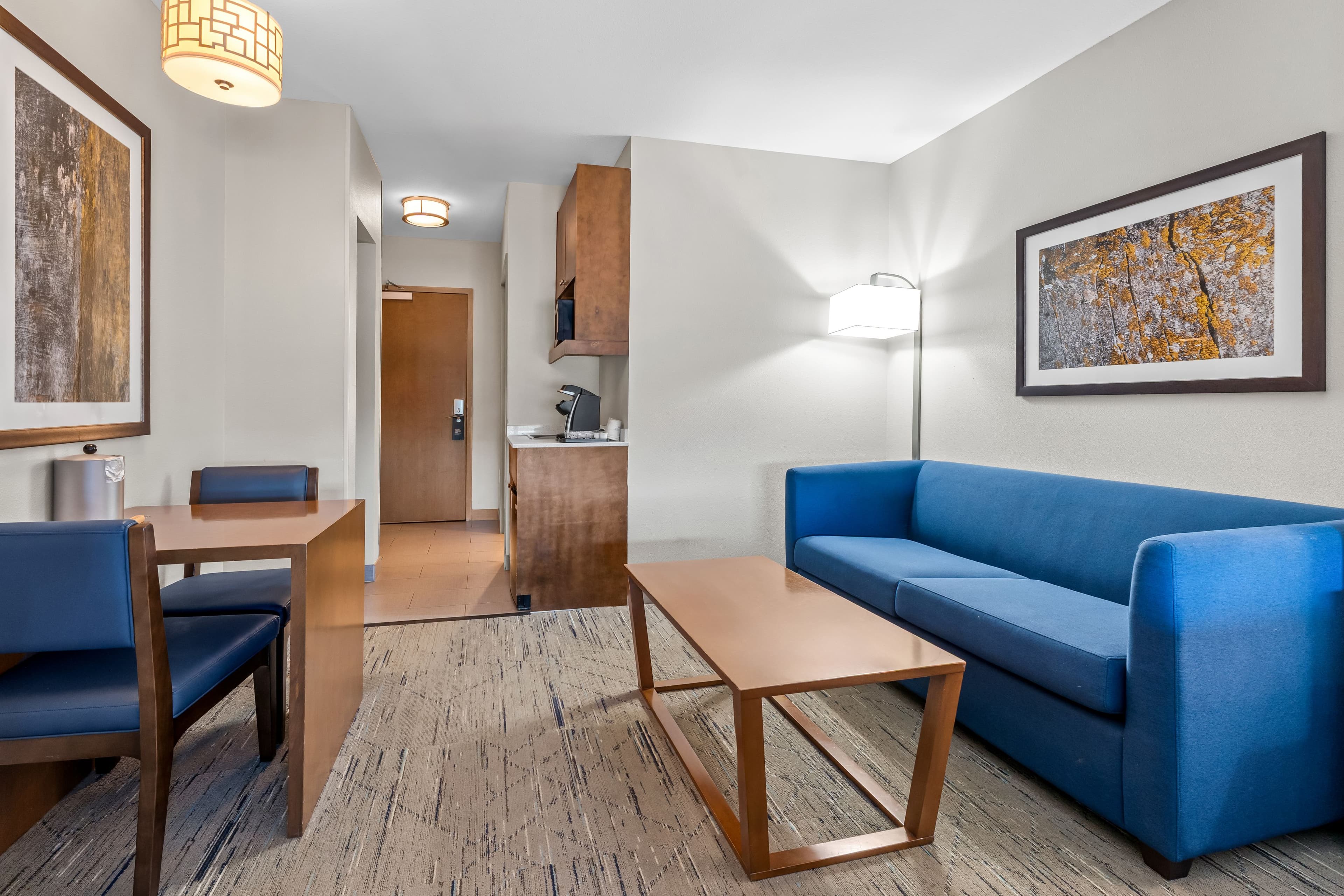 Holiday Inn Express & Suites Albany — 26