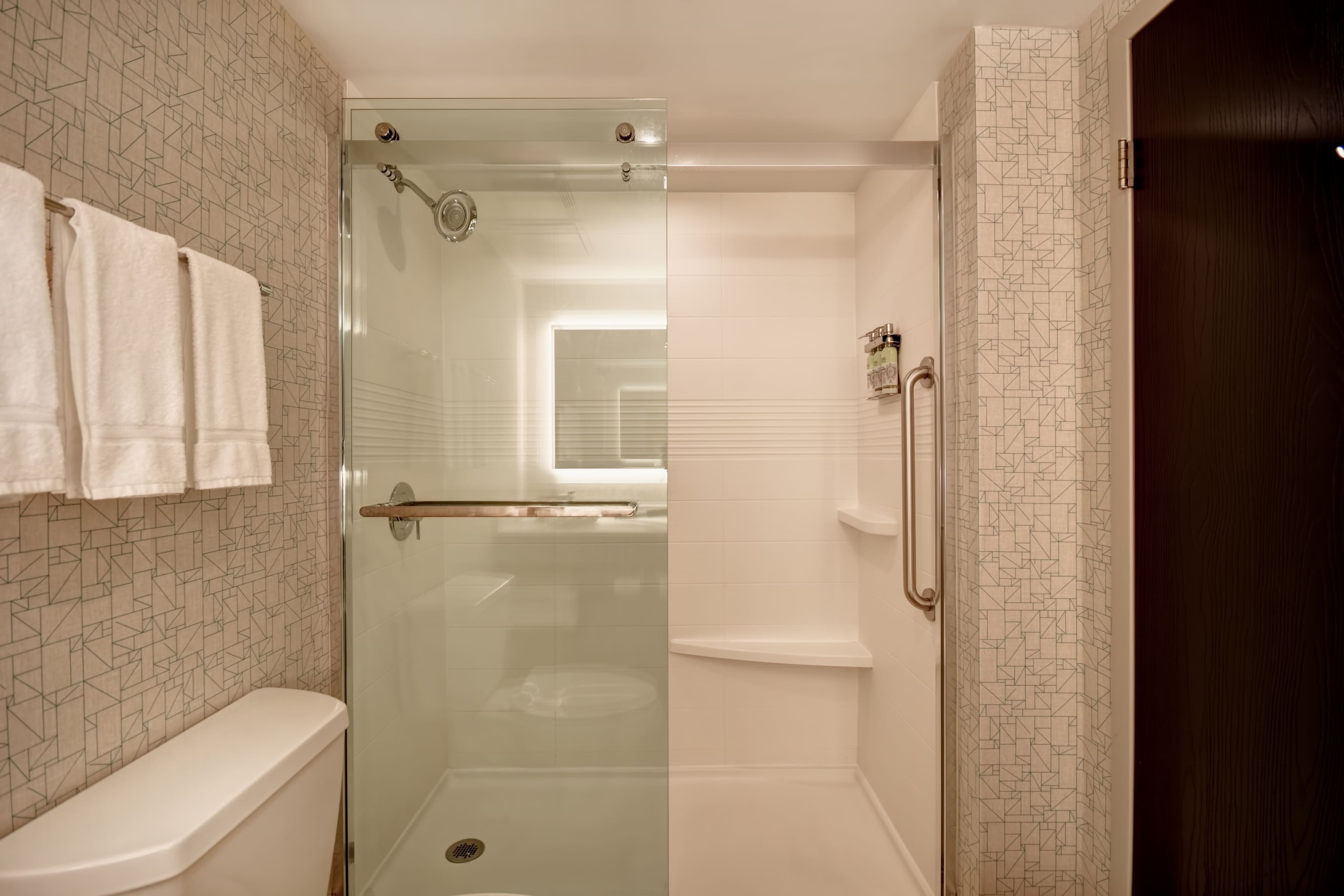 Holiday Inn Express & Suites Allentown Cen - Dorneyville — 6