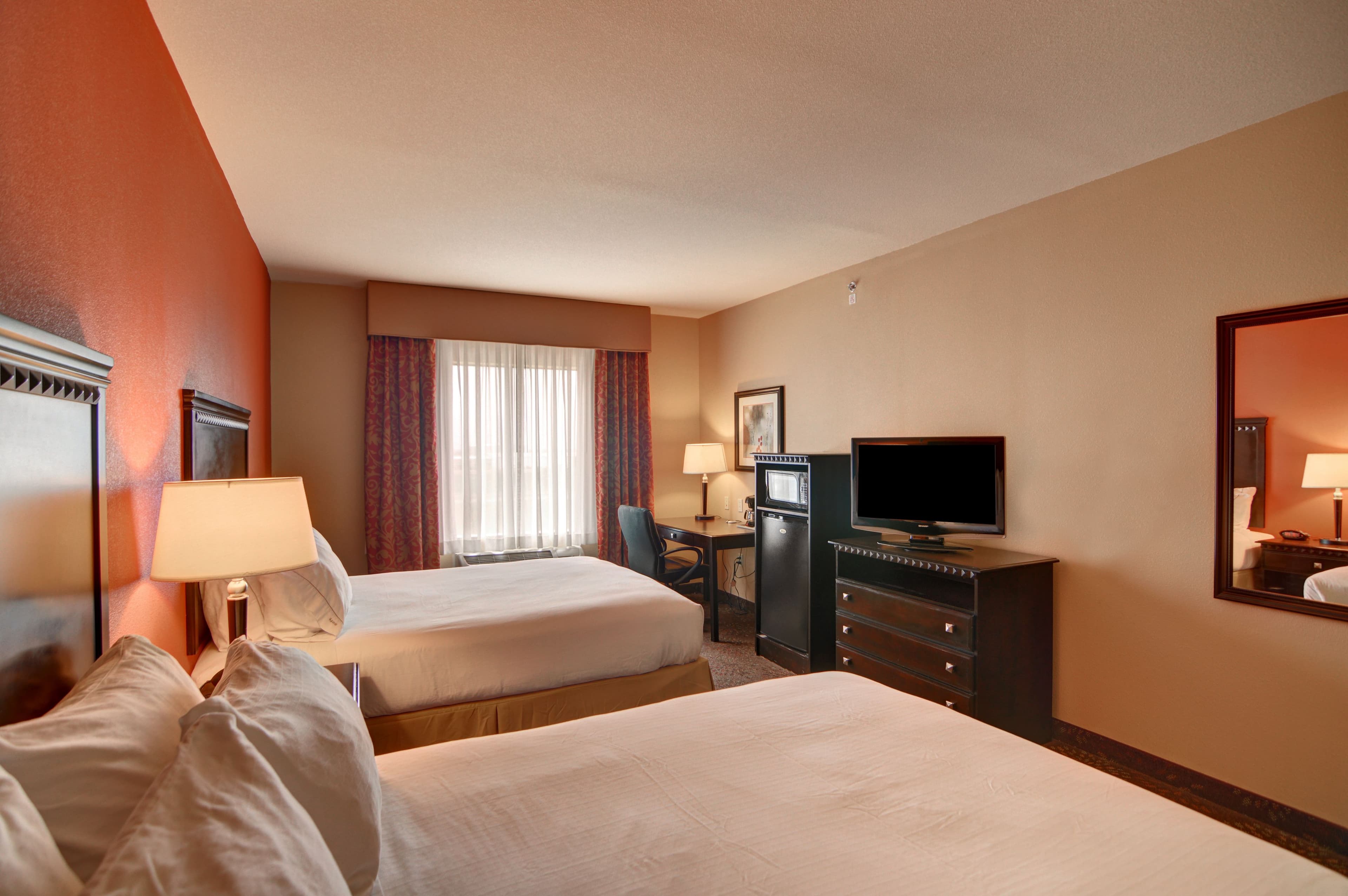 Holiday Inn Express & Suites Altus — 25
