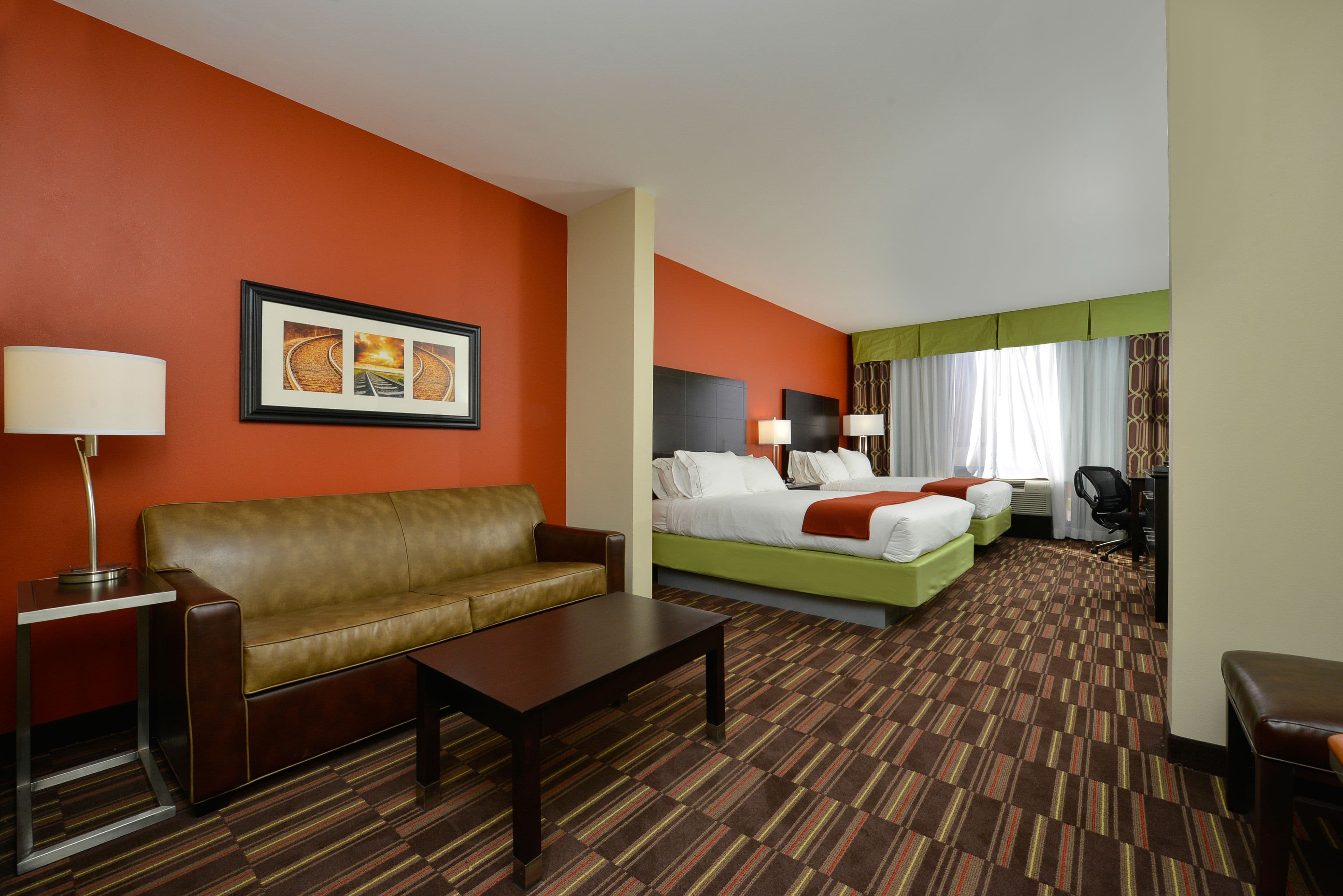 Holiday Inn Express & Suites Alva — 13