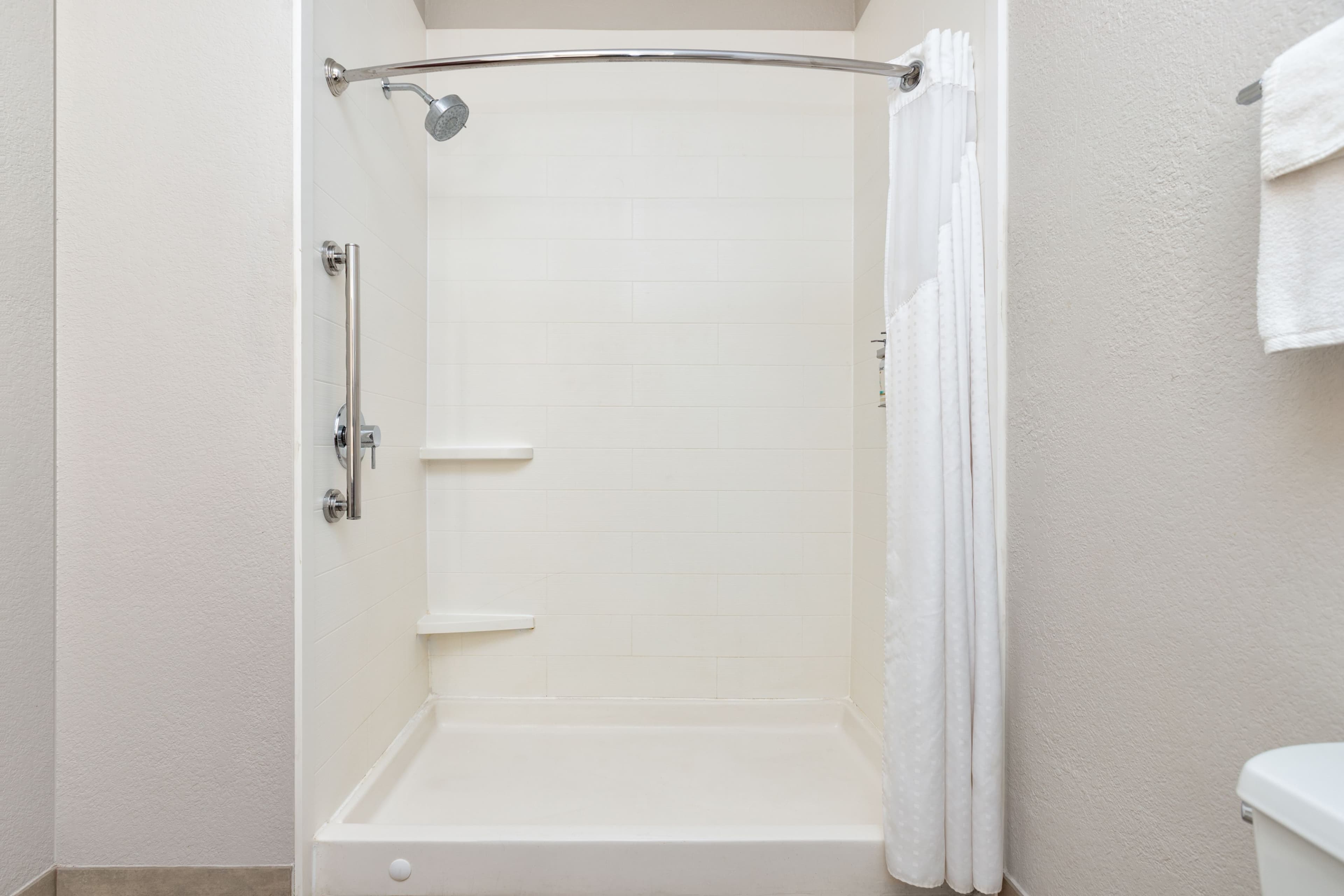 Holiday Inn Express & Suites Amarillo South — 9
