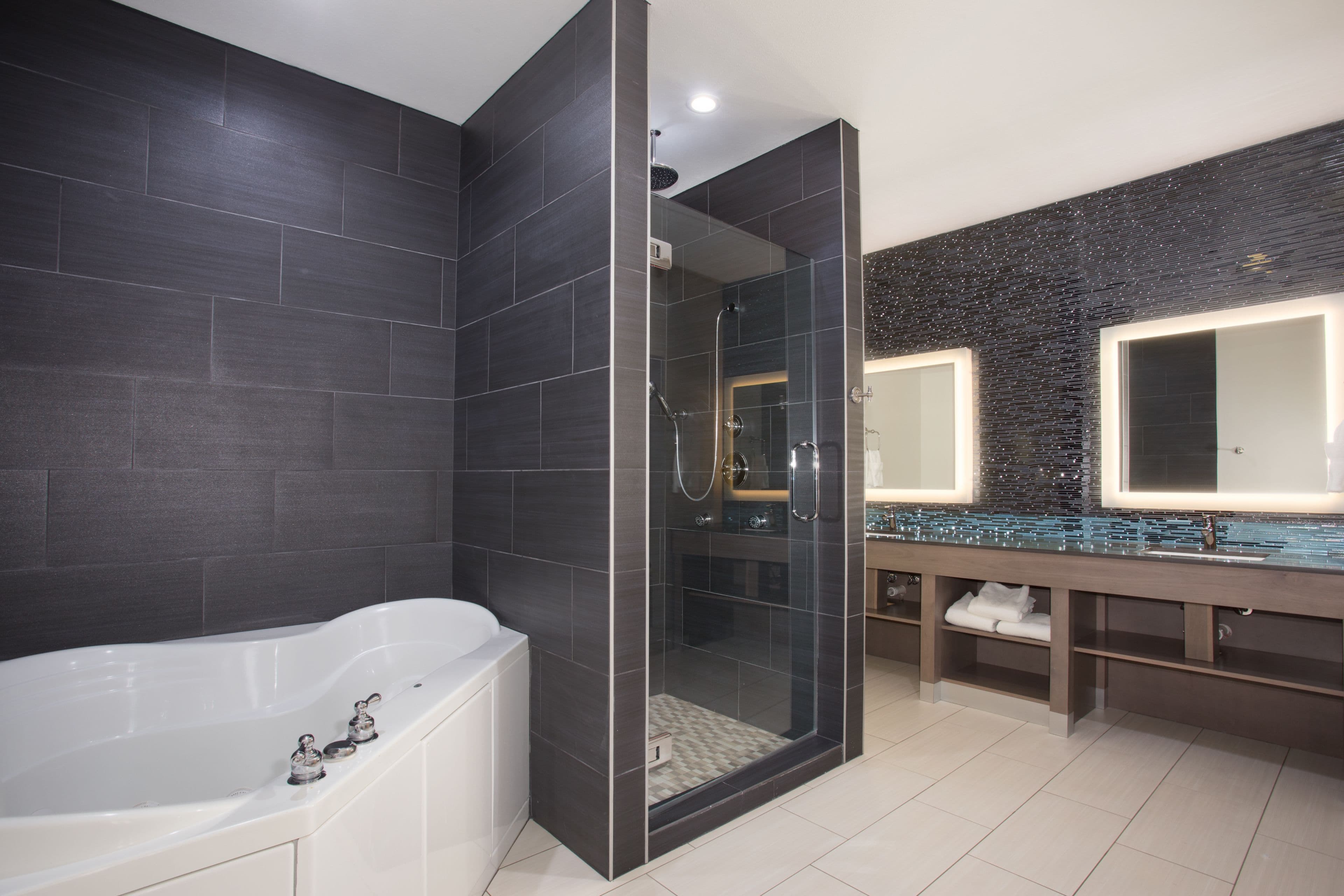 Holiday Inn Express & Suites Amarillo — 28