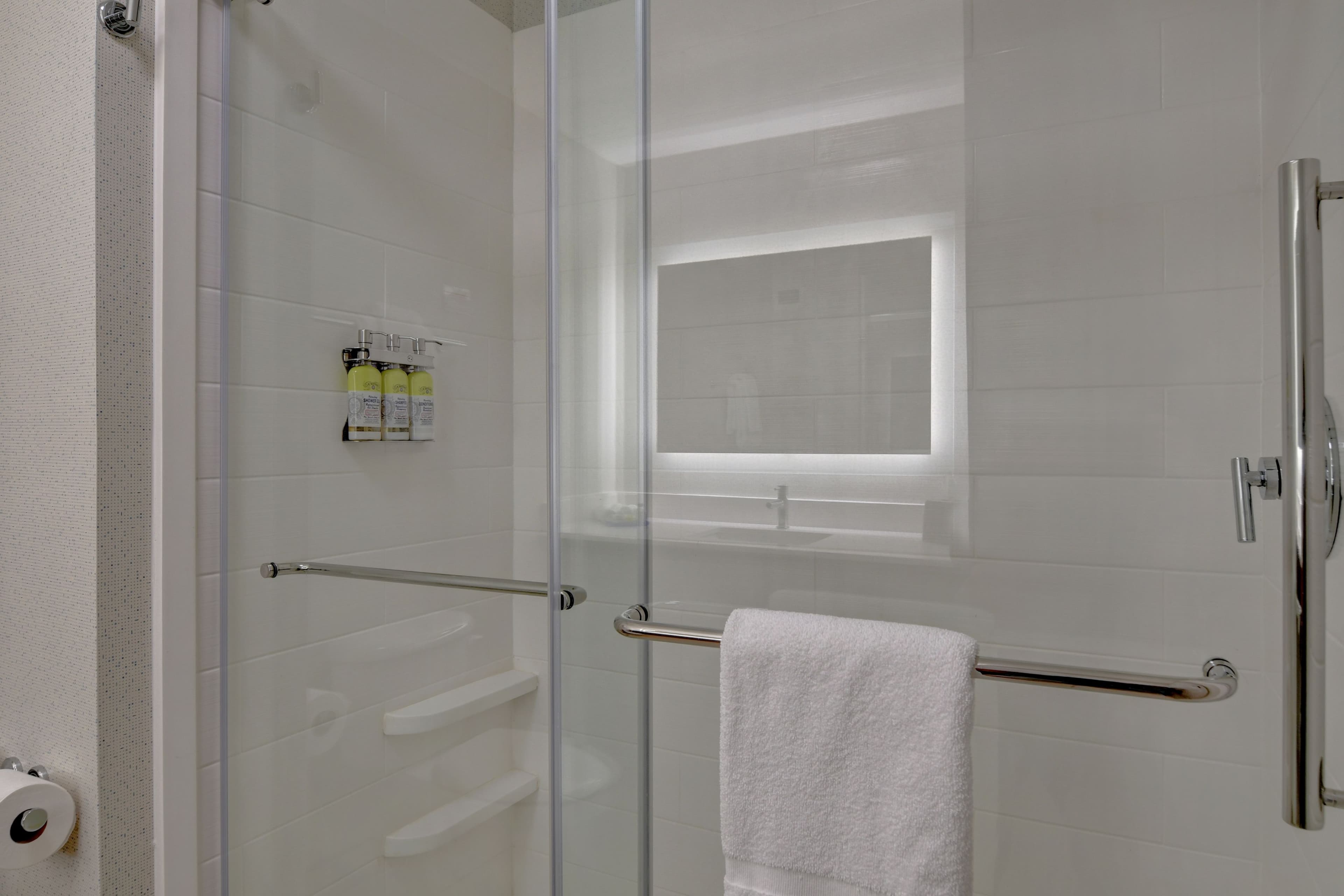 Holiday Inn Express & Suites Anderson-I-85 (Hwy 76, Ex 19b) — 8