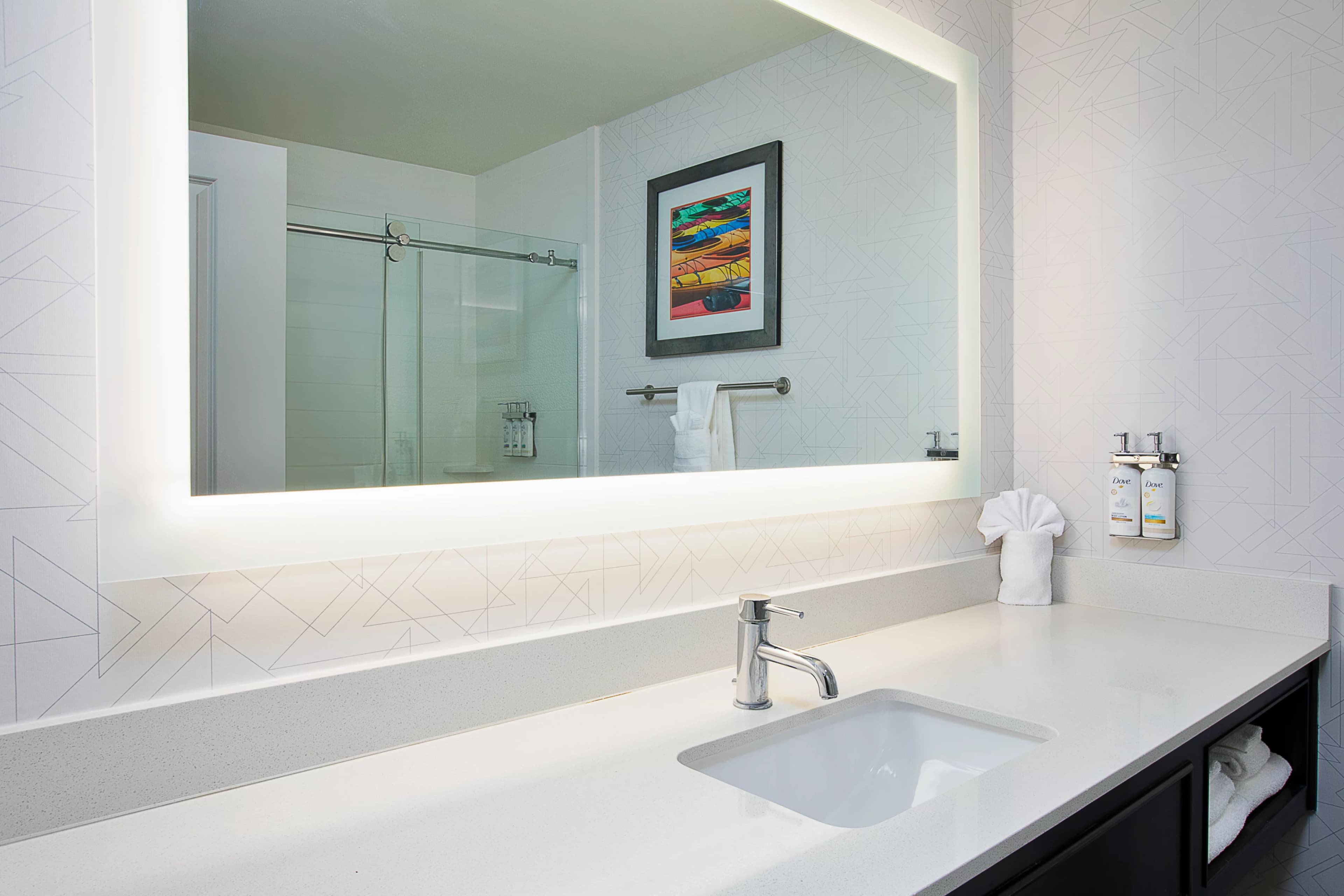 Holiday Inn Express & Suites Ann Arbor West — 5