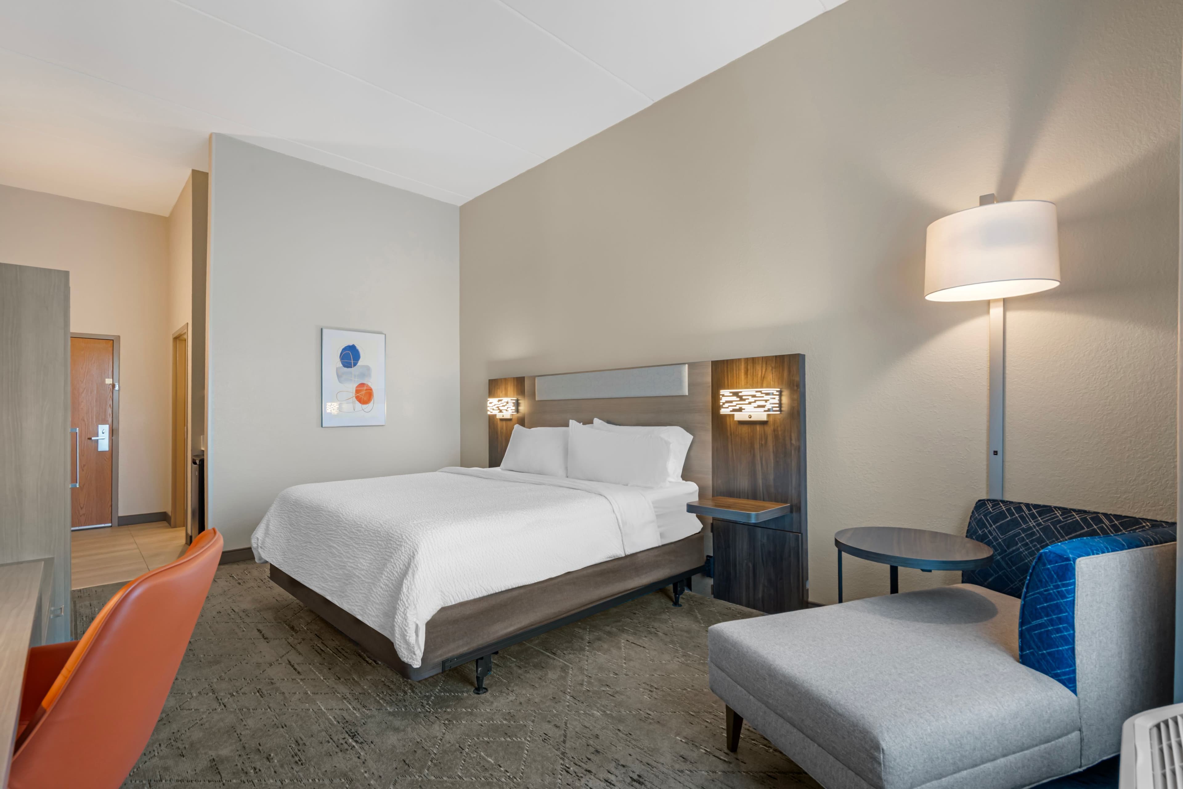 Holiday Inn Express & Suites Arcadia — 5
