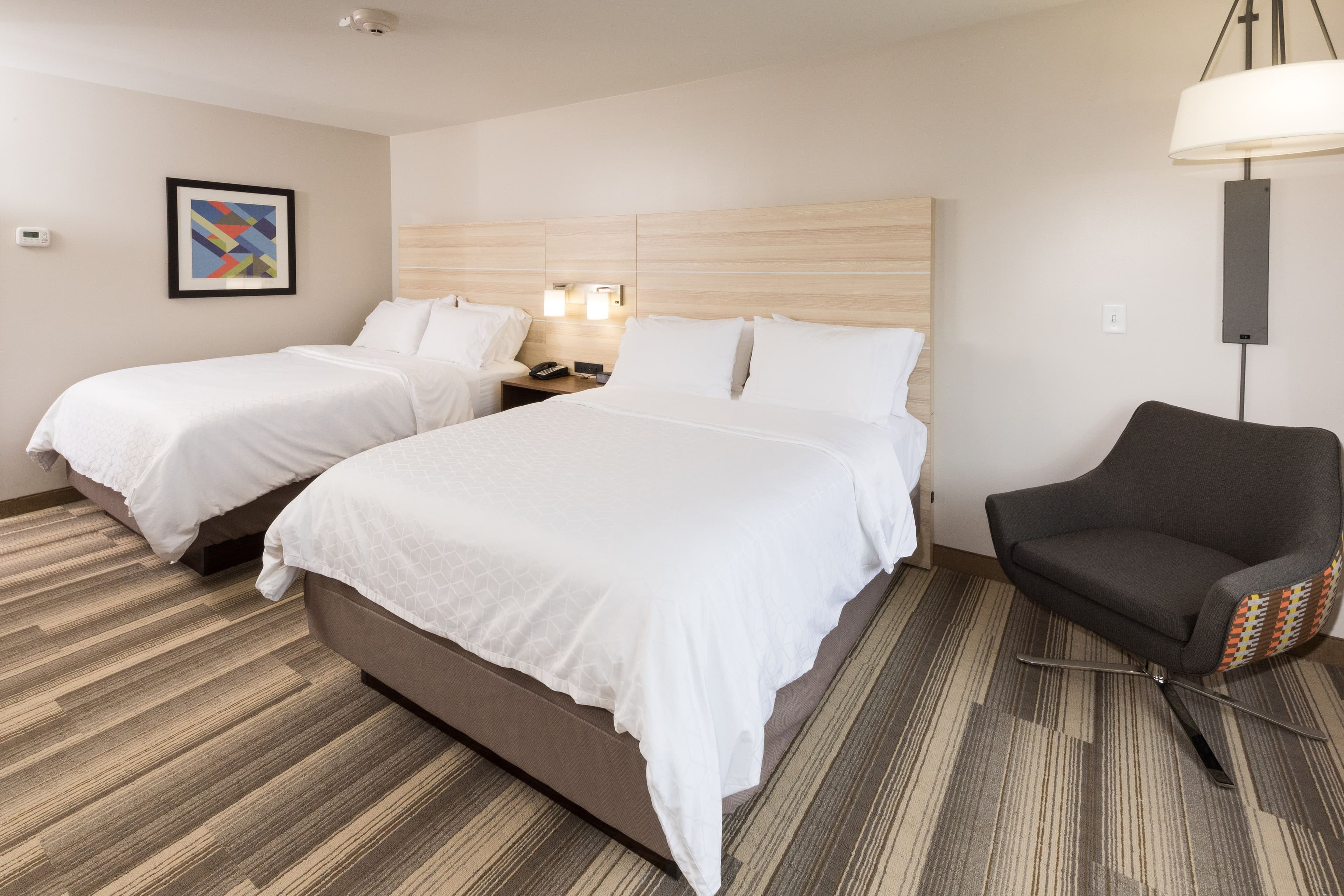 Holiday Inn Express & Suites Auburn — 15