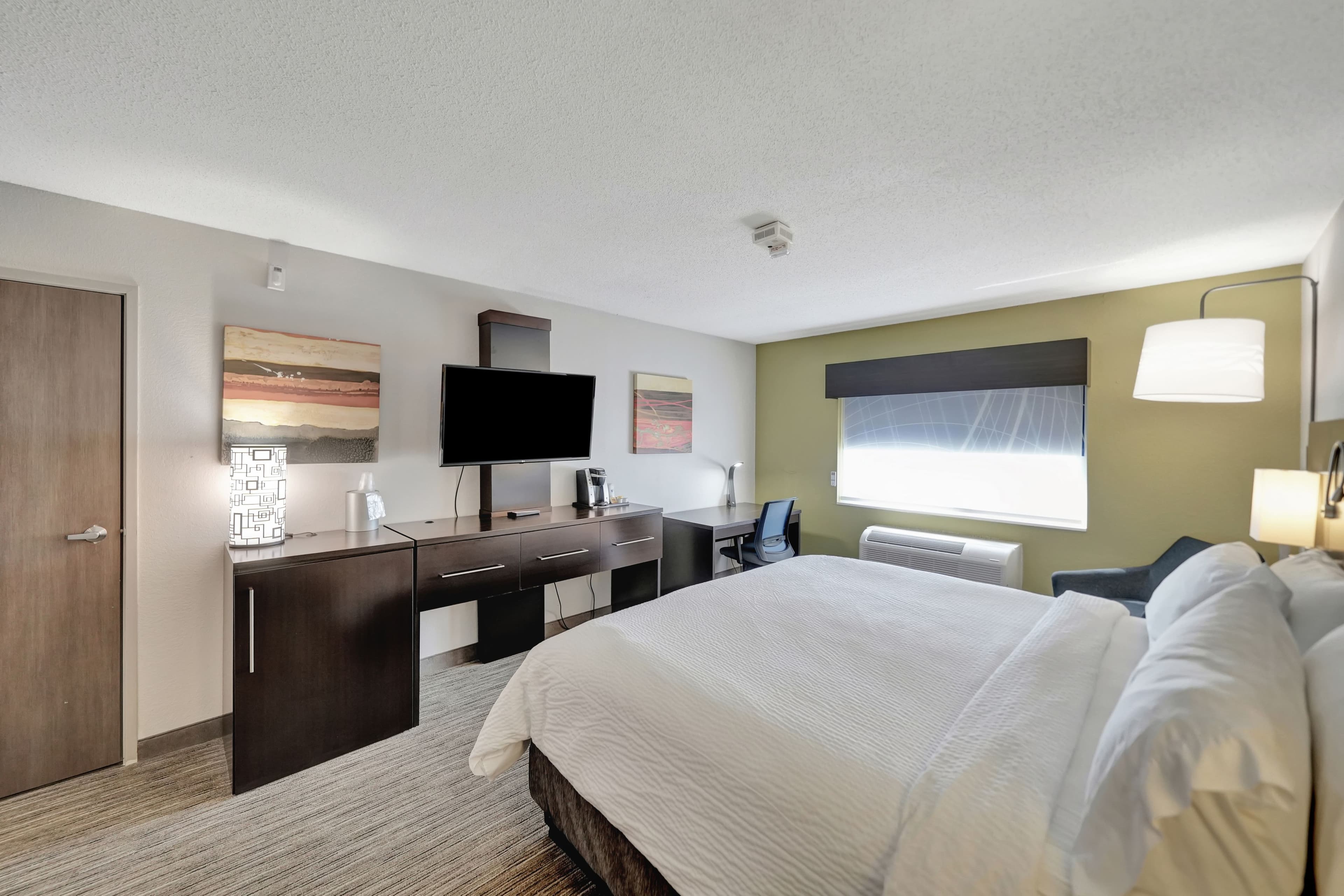 Holiday Inn Express & Suites Beatrice — 27
