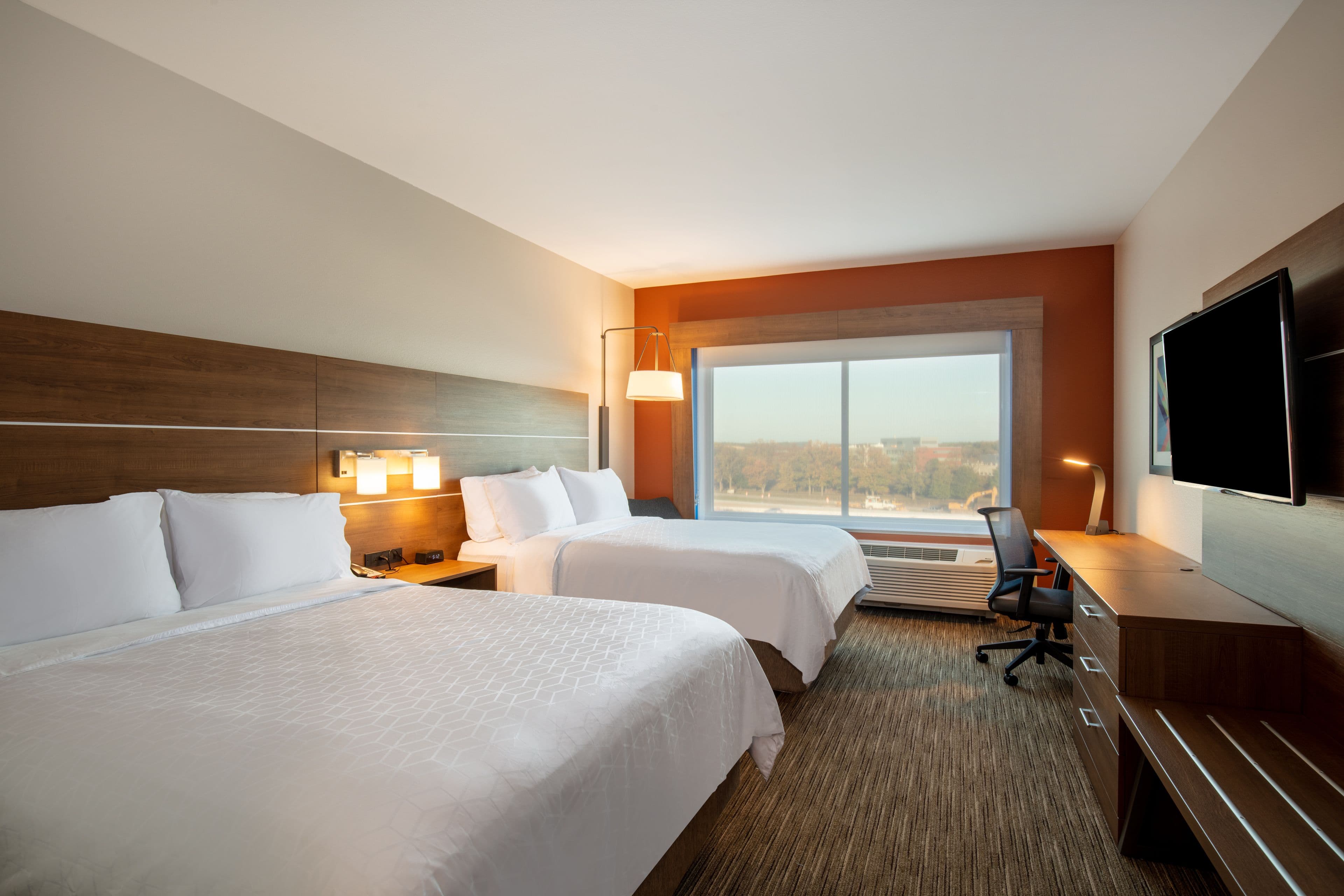 Holiday Inn Express & Suites Beloit — 39