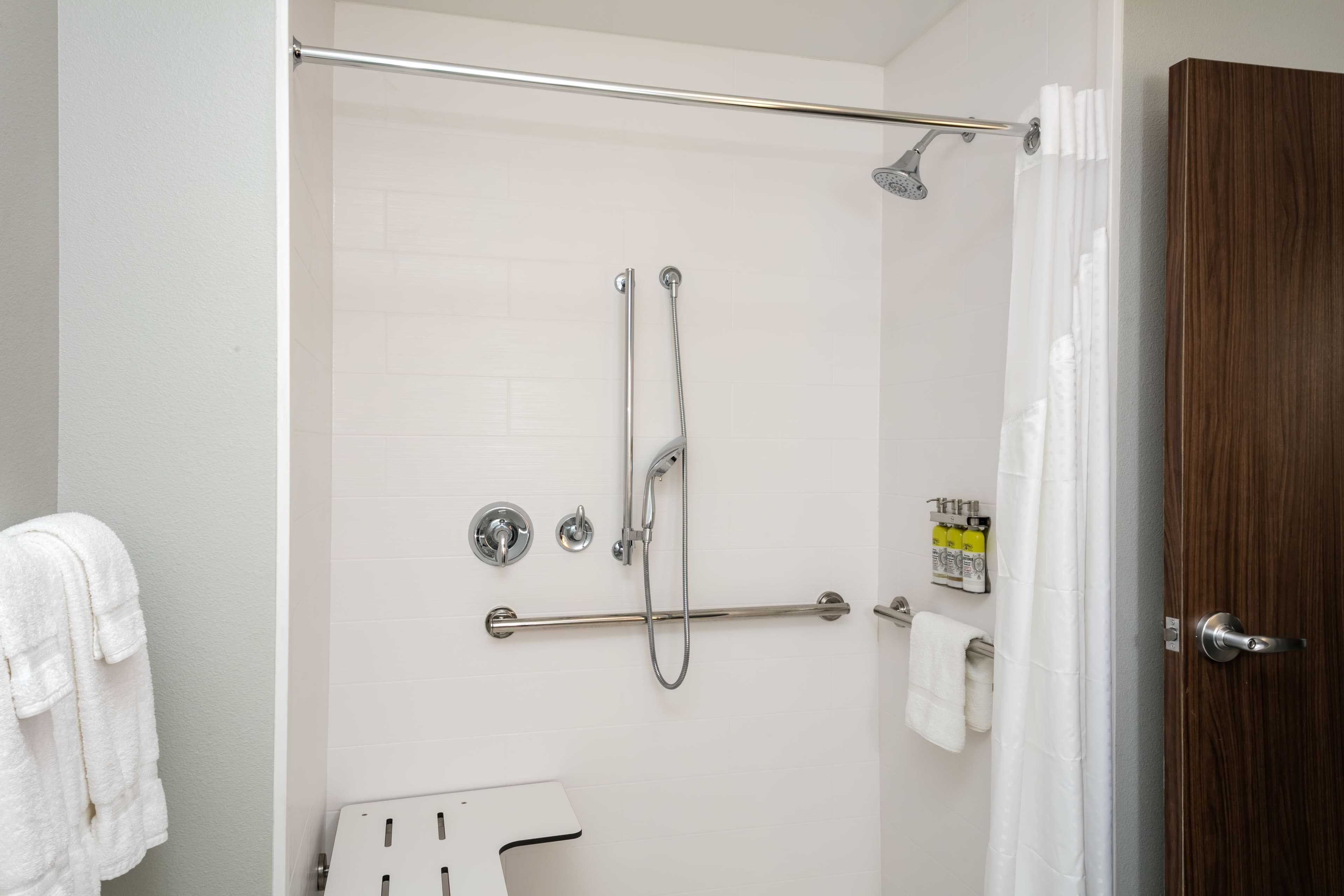 Holiday Inn Express & Suites Bend South — 14