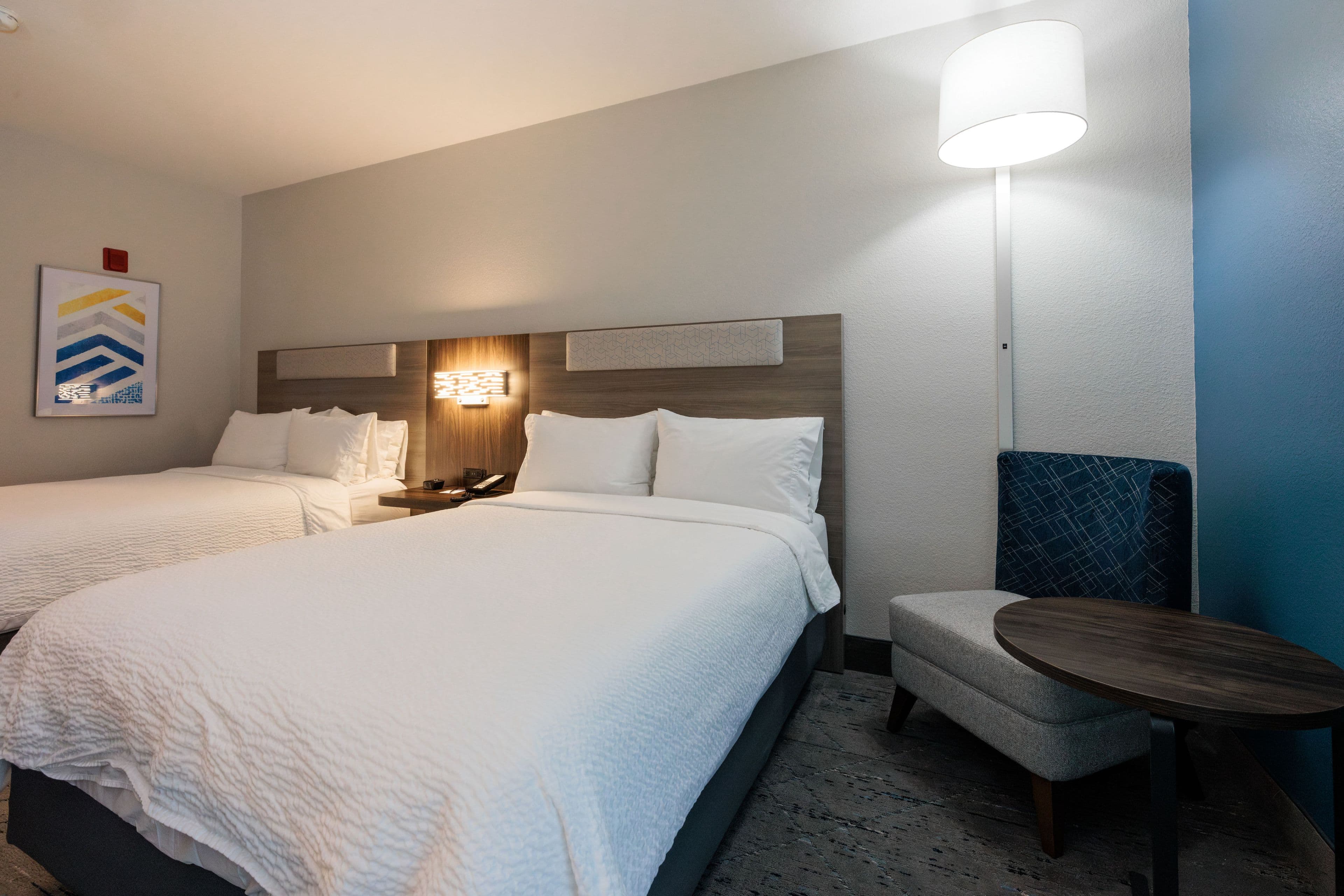 Holiday Inn Express & Suites Berkeley — 17