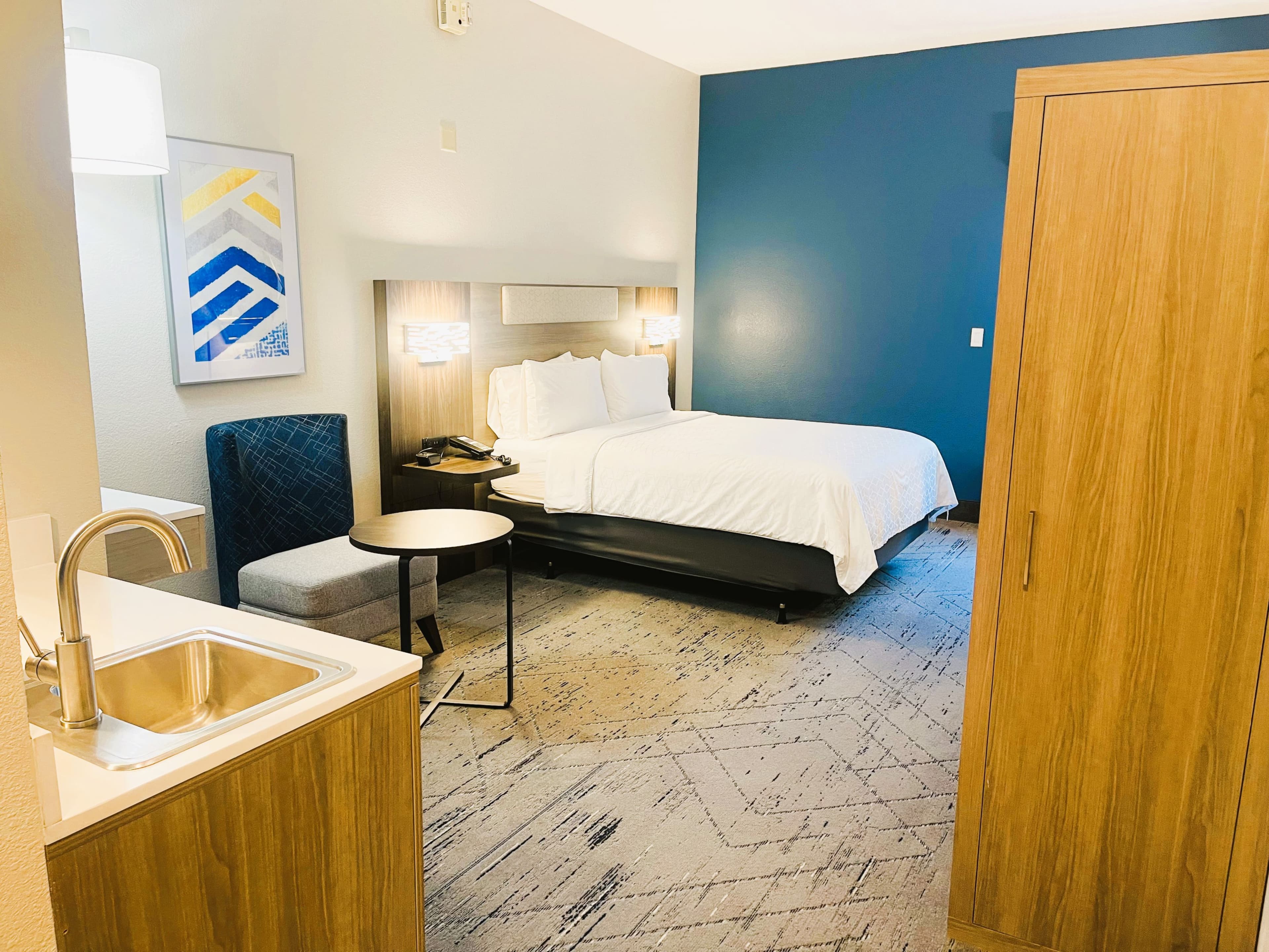 Holiday Inn Express & Suites Berkeley — 20