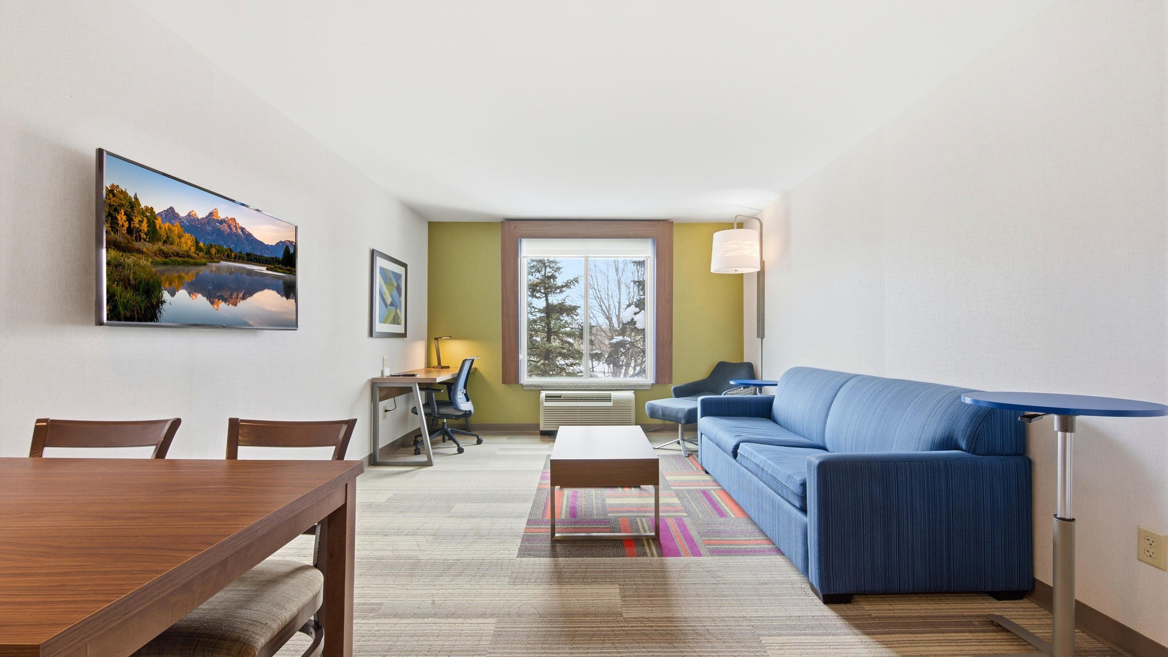 Holiday Inn Express & Suites Bethlehem Arpt-Allentown Area — 36