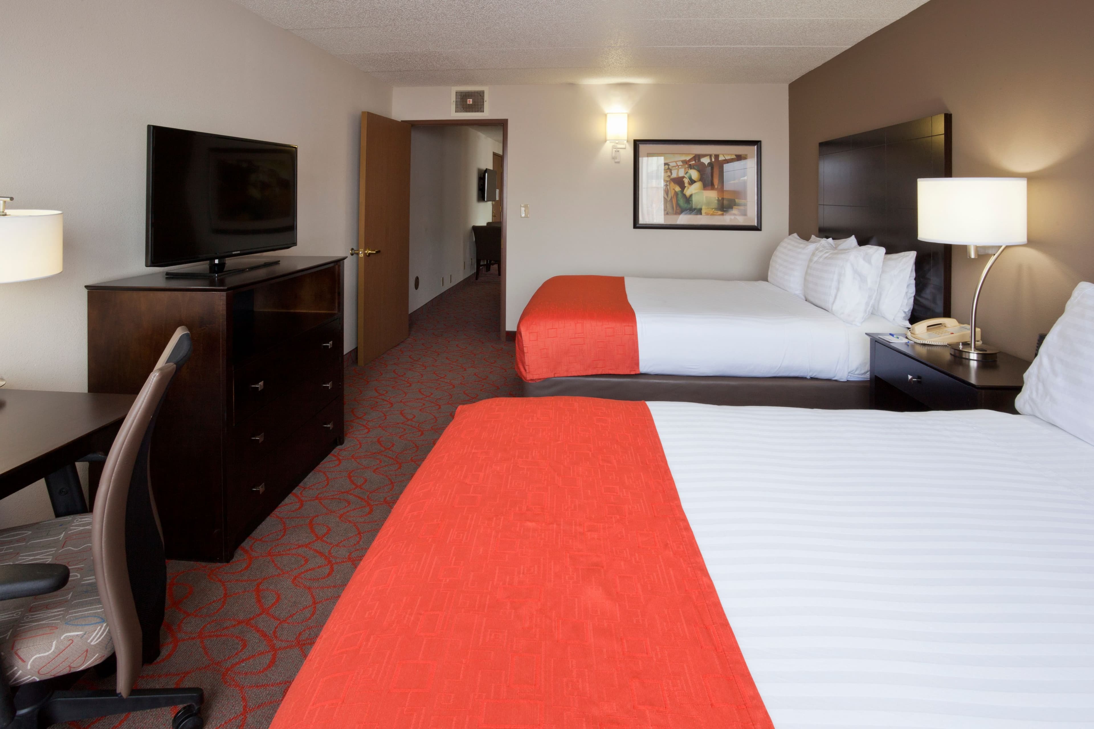 Holiday Inn Express & Suites Bloomington - MPLS Arpt Area W — 39