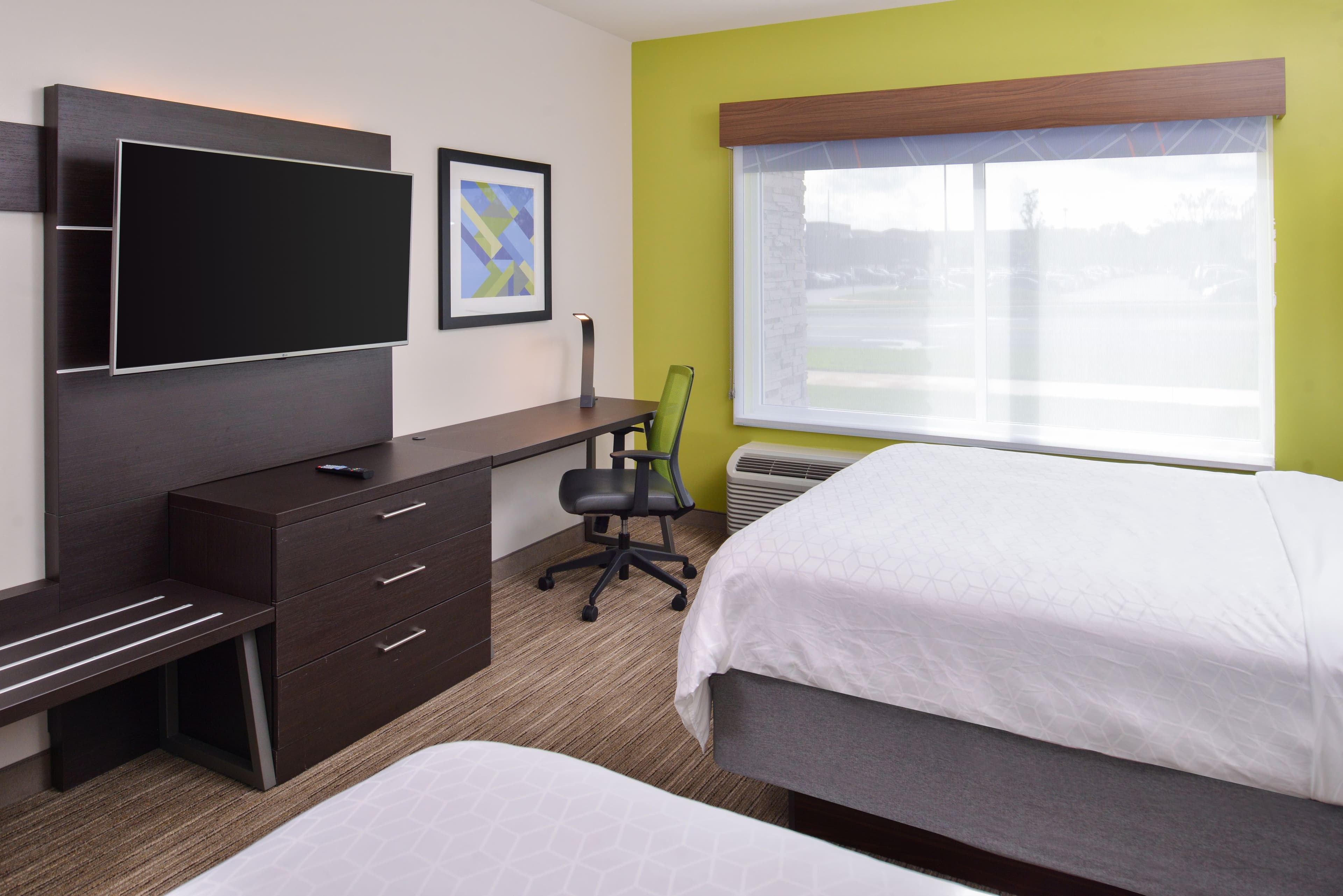 Holiday Inn Express & Suites Mall of America - MSP Airport — 50