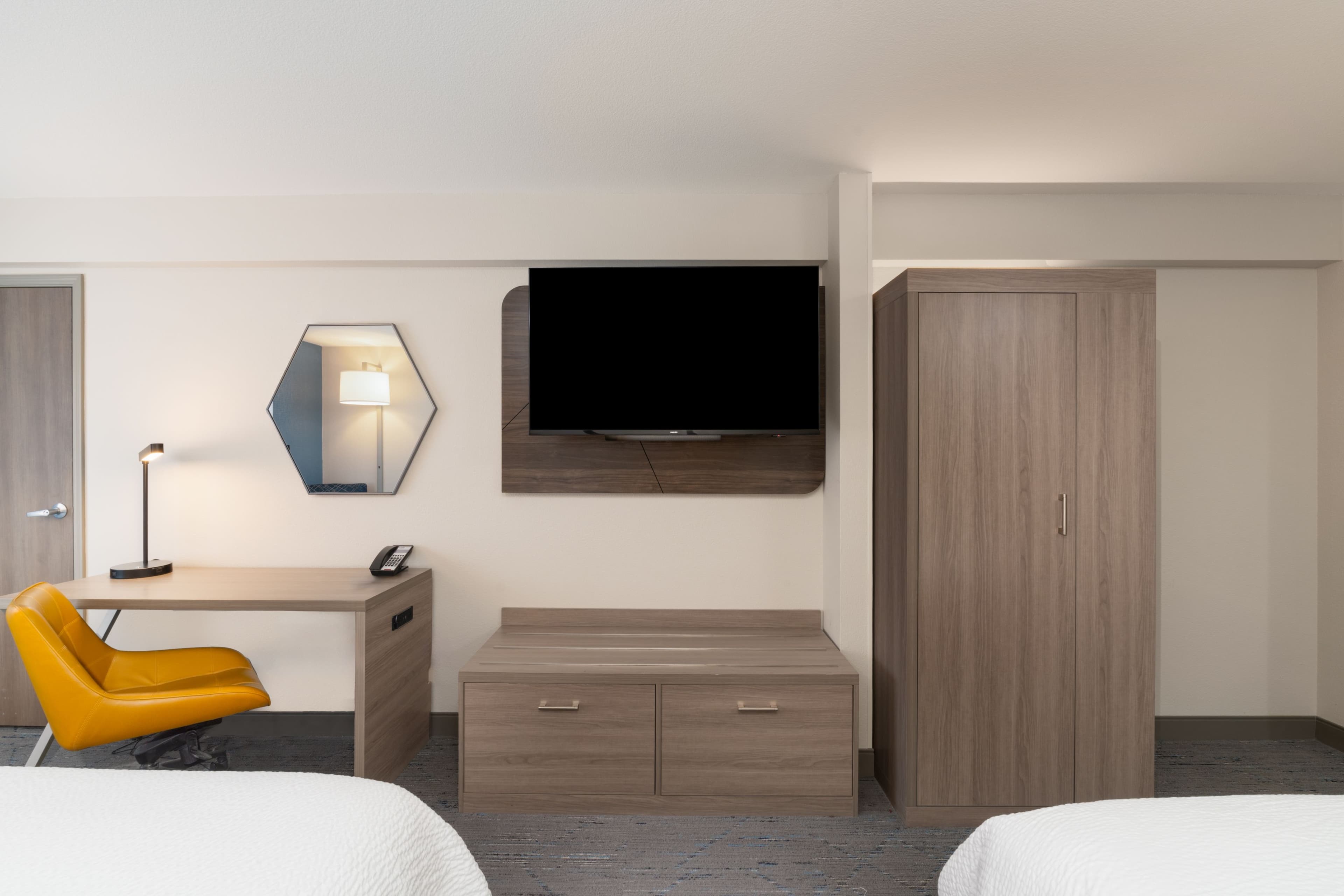 Holiday Inn Express & Suites Bozeman West — 32