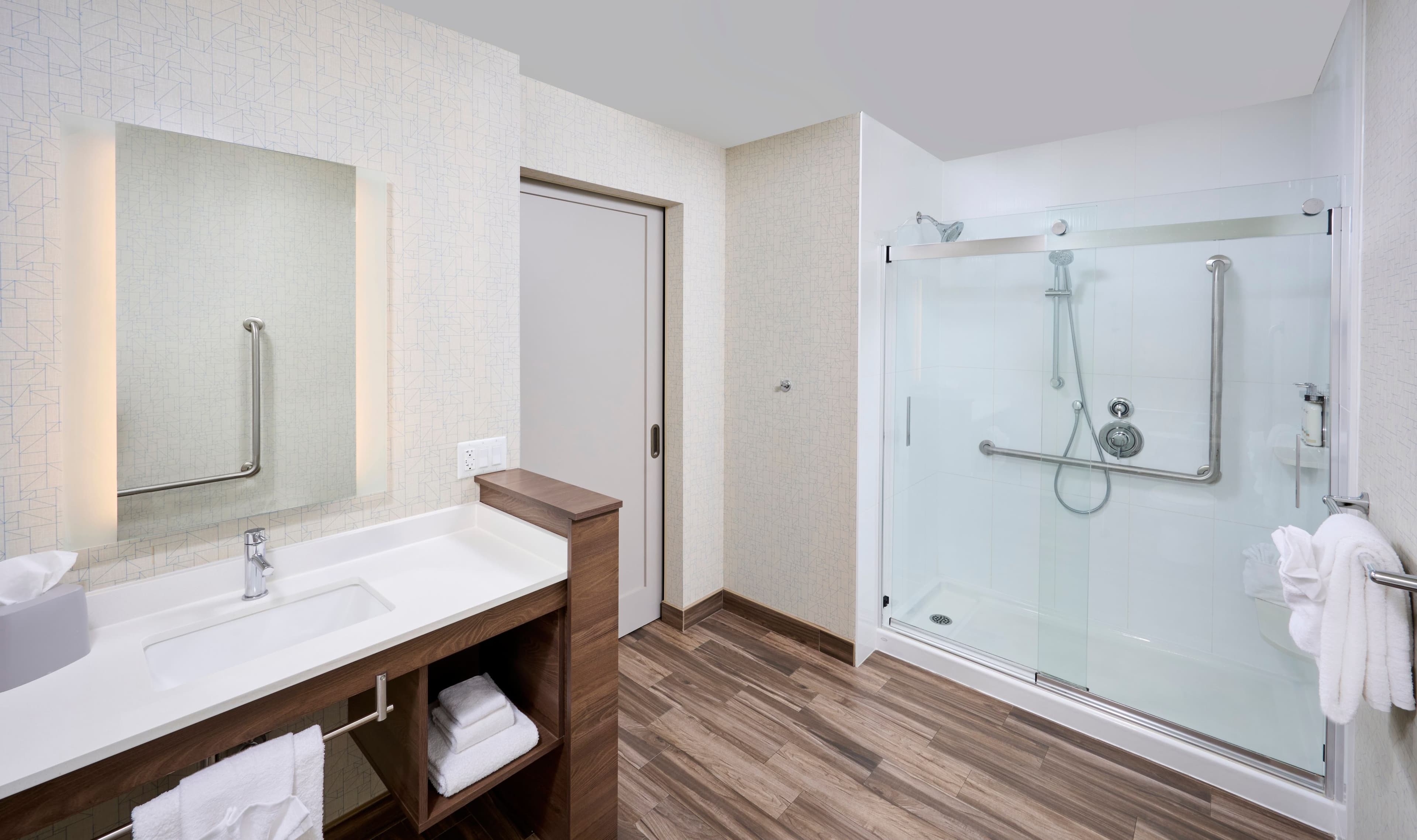 Holiday Inn Express & Suites Brantford — 24