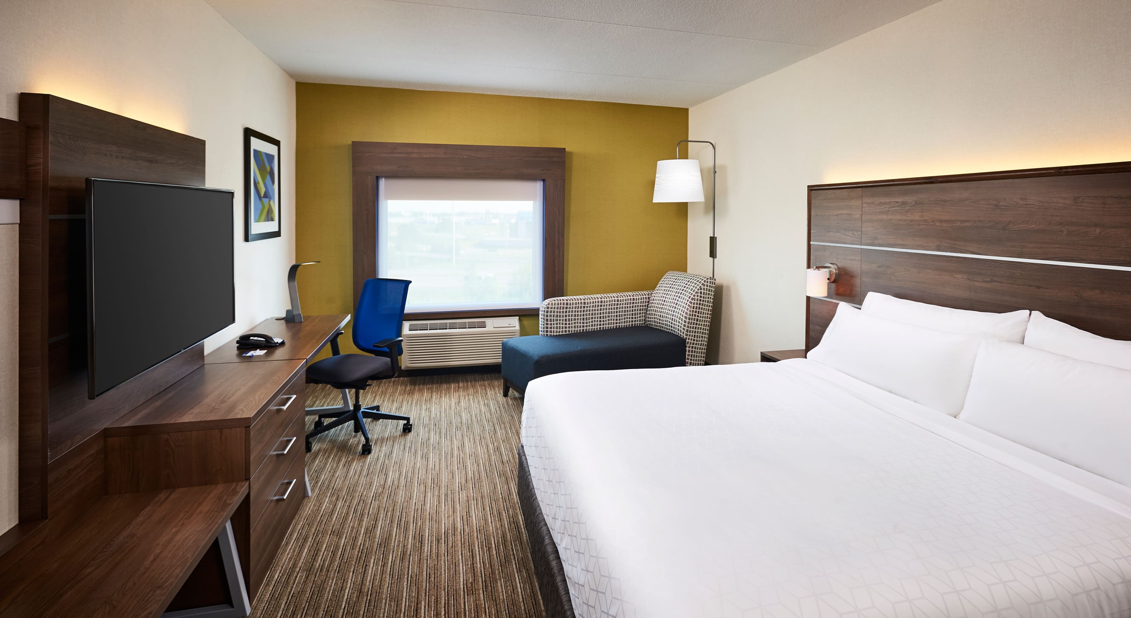Holiday Inn Express & Suites Brantford — 6