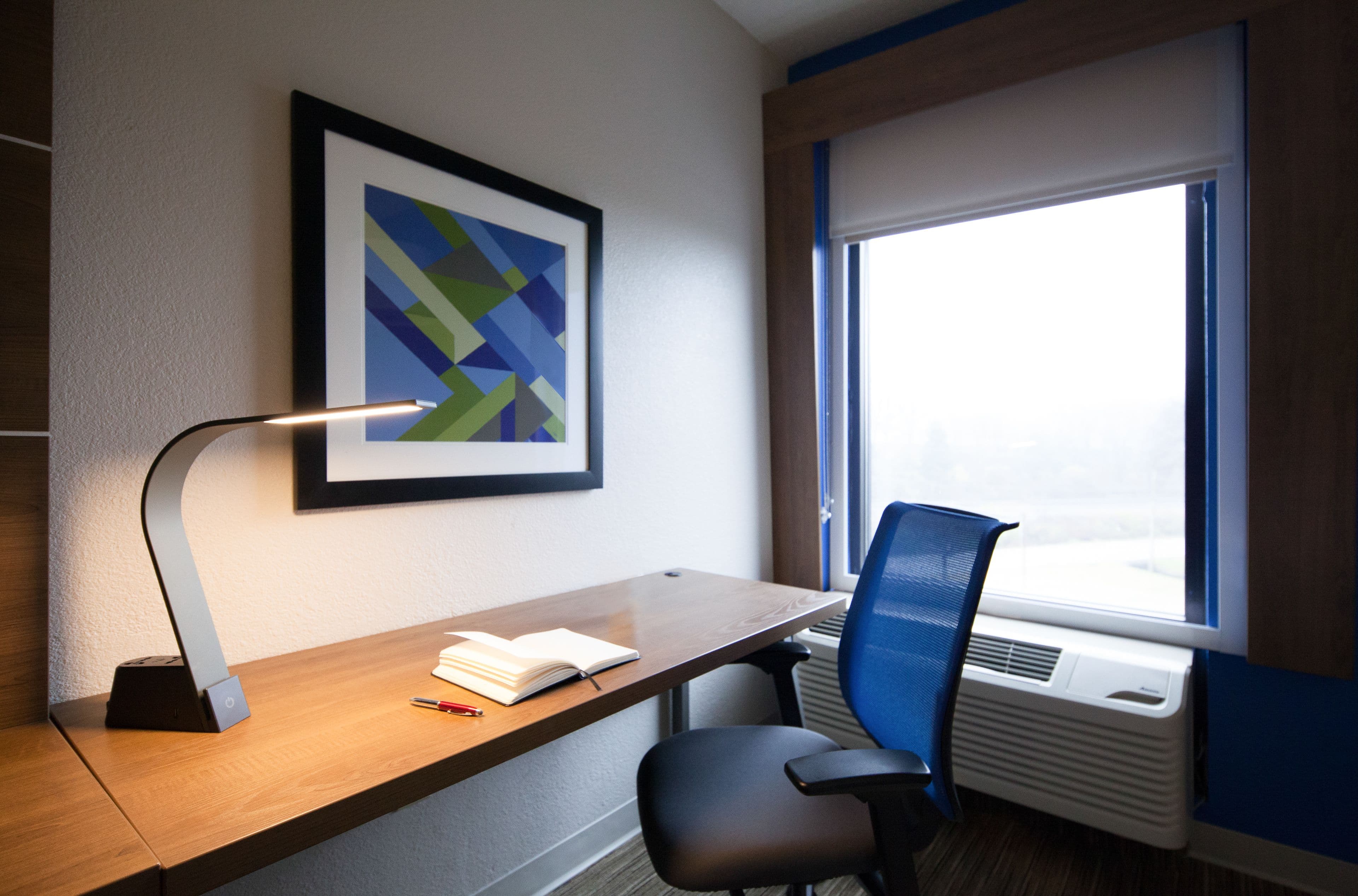 Holiday Inn Express & Suites Nashville - Brentwood I-65 — 11