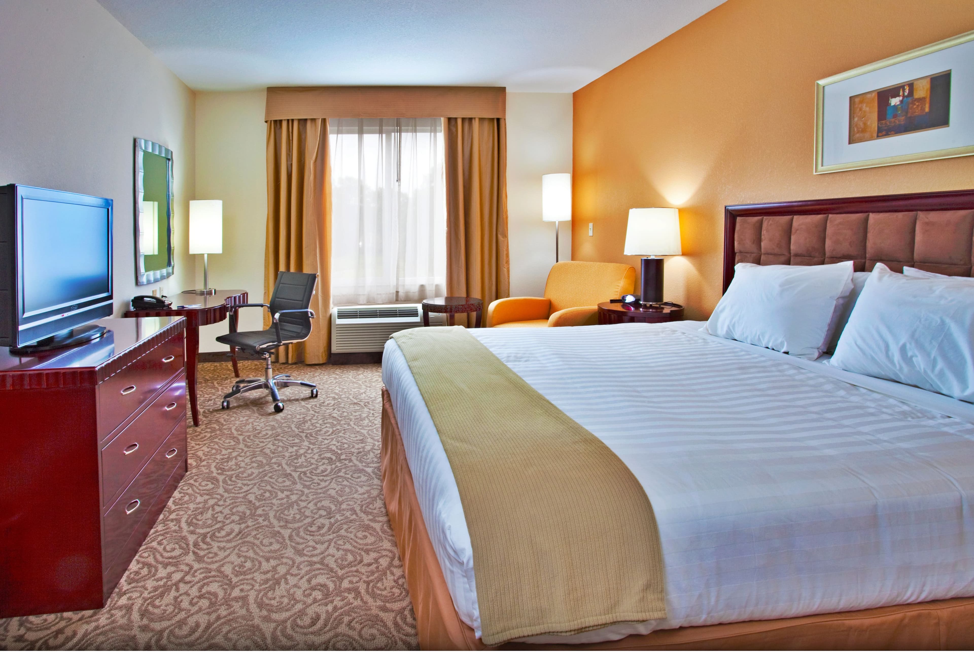 Holiday Inn Express & Suites Brooksville-I-75 — 6