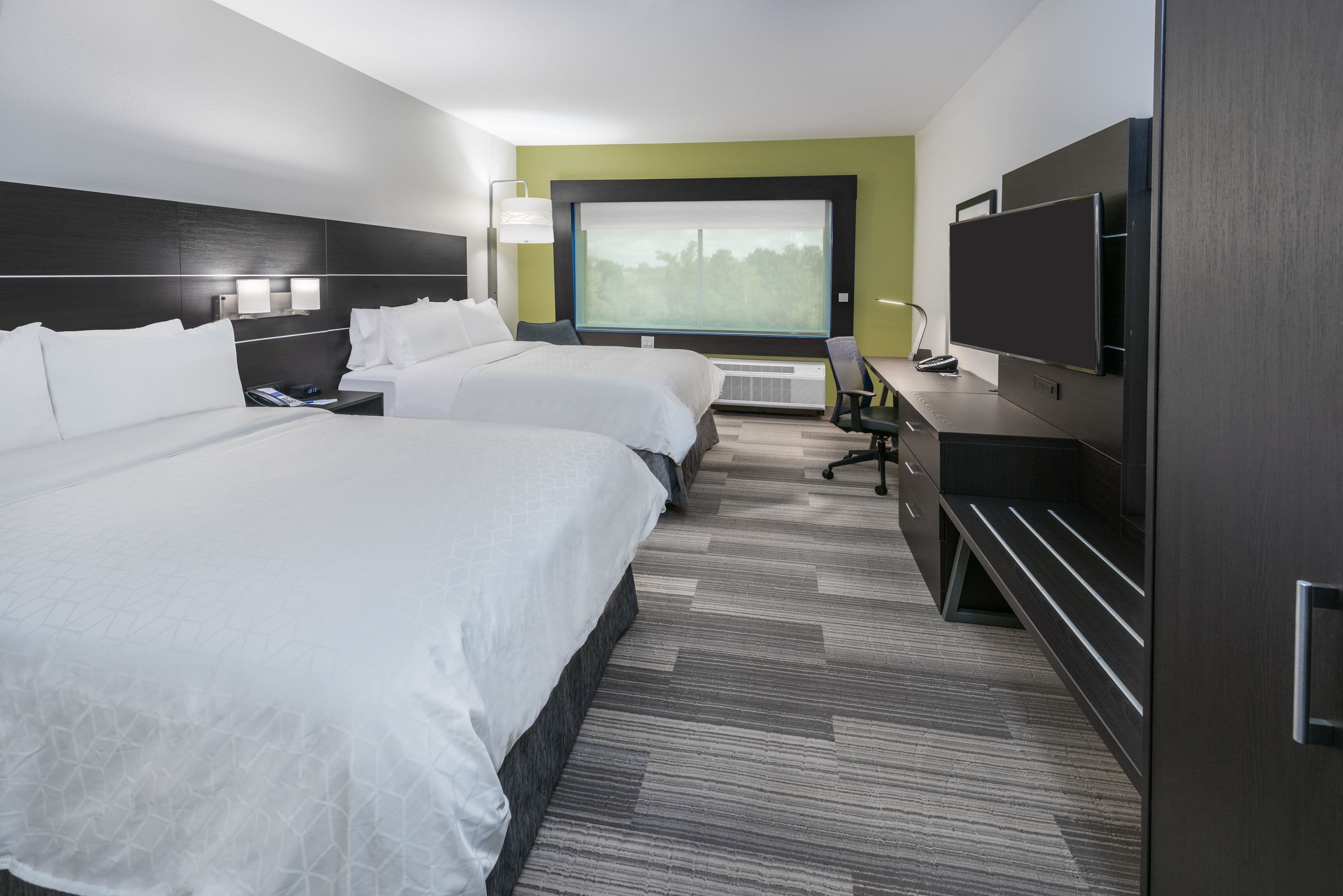 Holiday Inn Express & Suites Bryan - College Station — 24