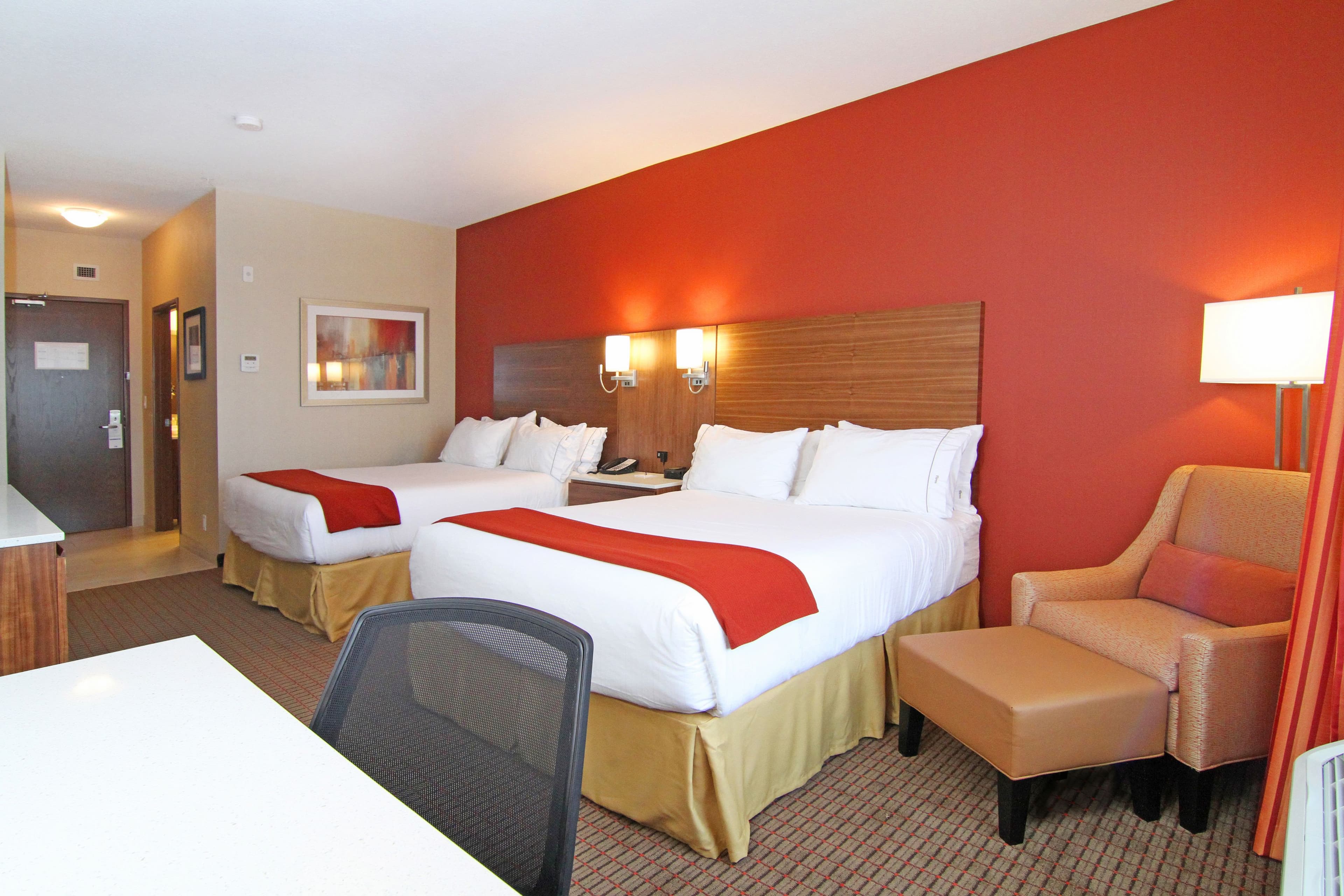Holiday Inn Express & Suites Calgary NW - University Area — 18