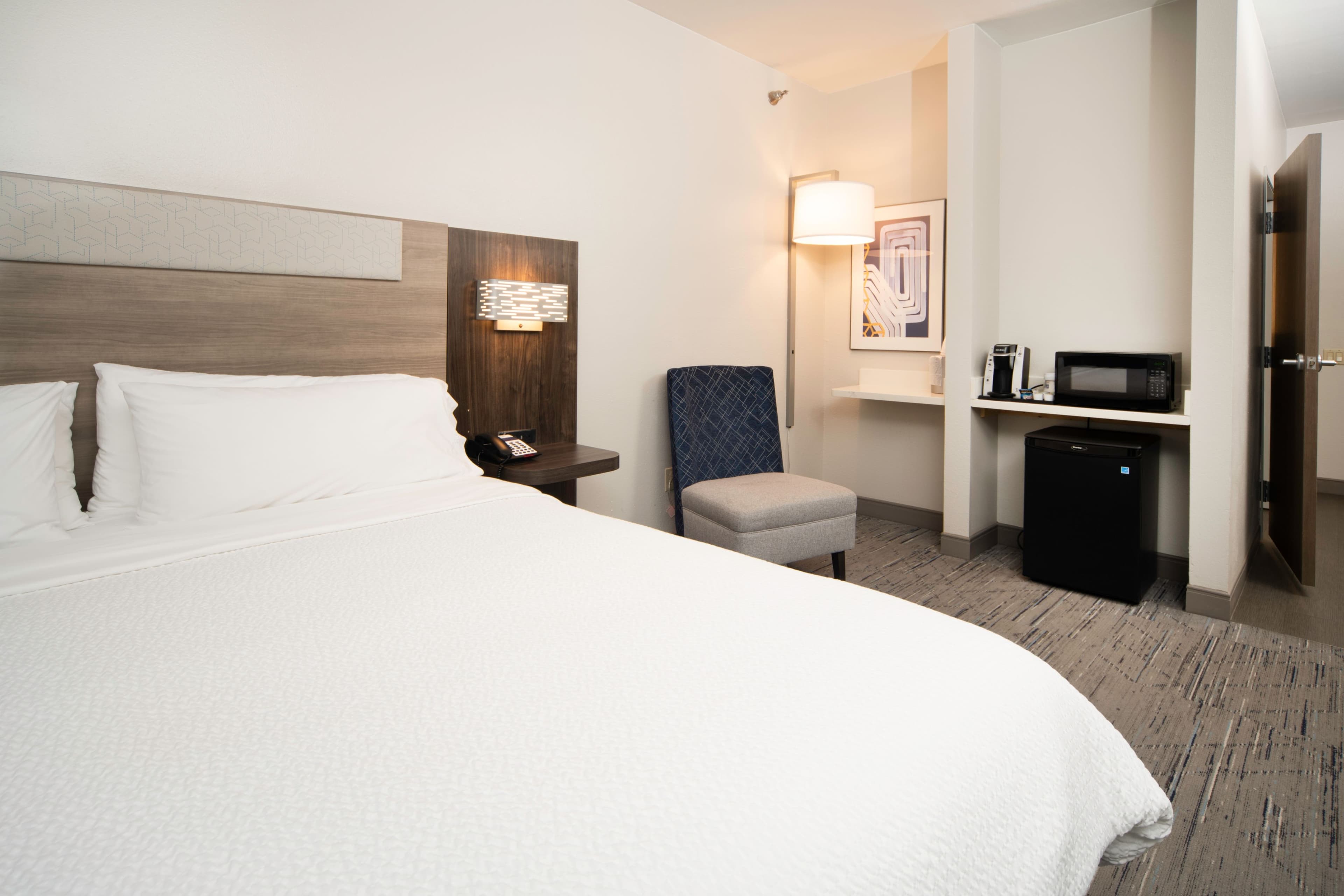Holiday Inn Express & Suites Canyon — 6