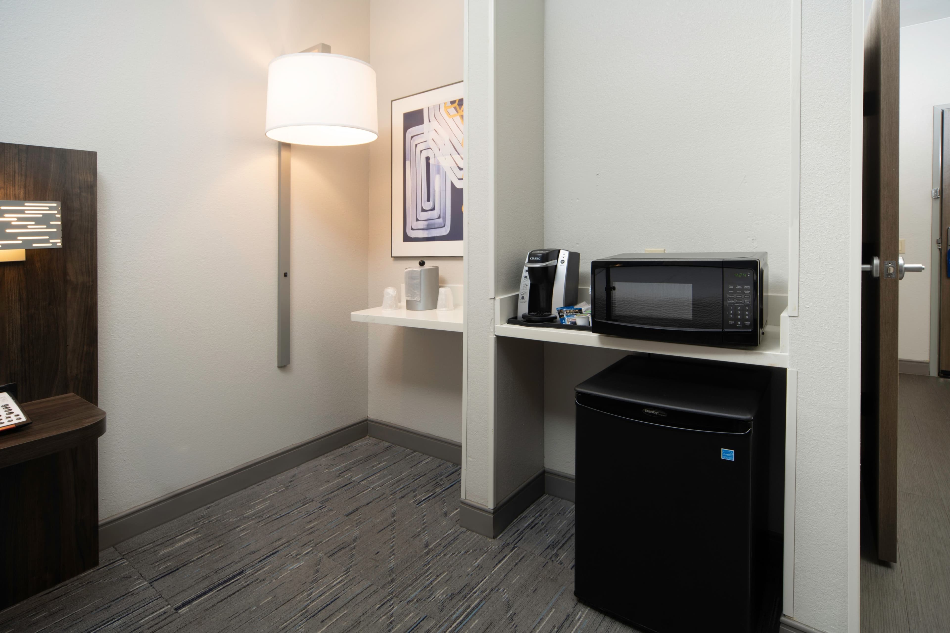 Holiday Inn Express & Suites Canyon — 9