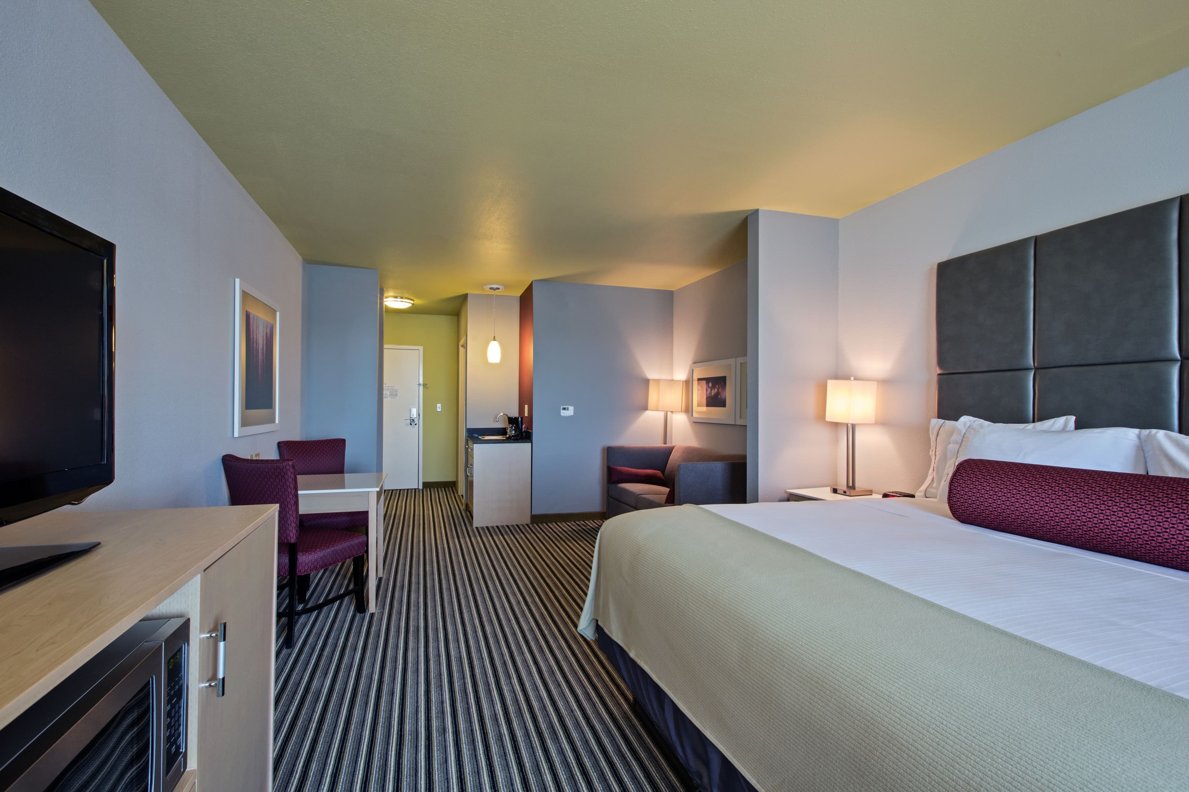 Holiday Inn Express & Suites Carlisle - Harrisburg Area — 22