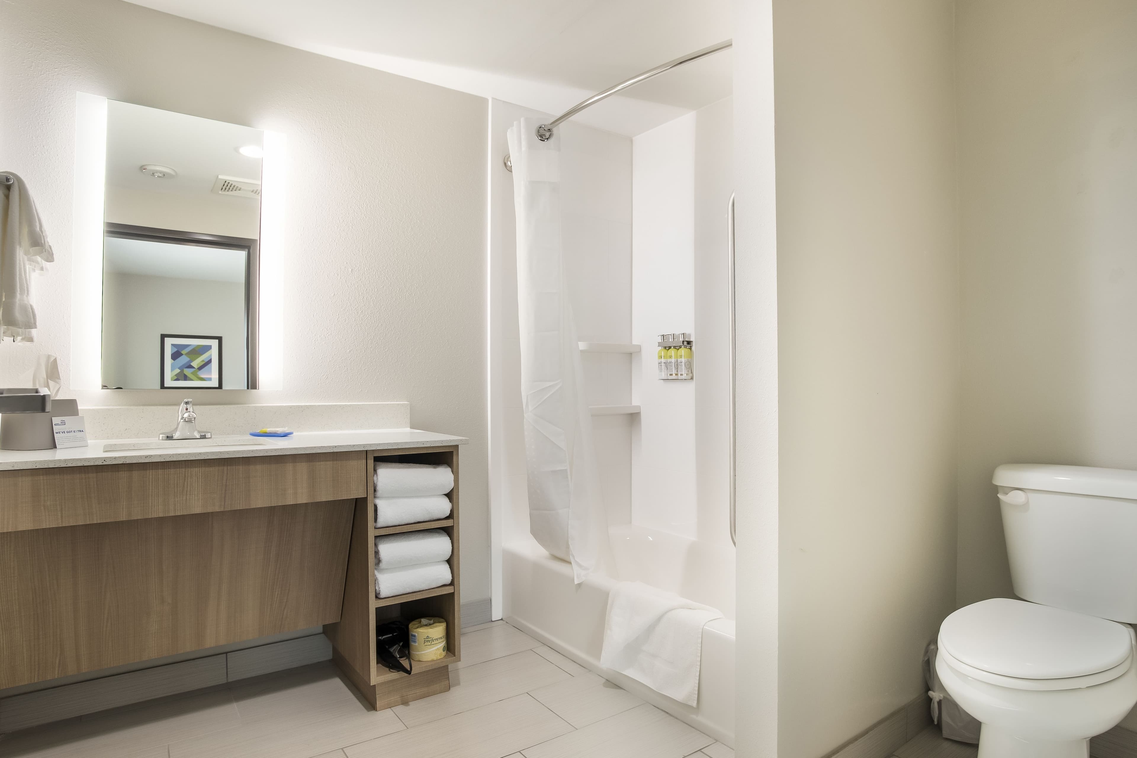 Holiday Inn Express & Suites Tulsa East - Catoosa — 21