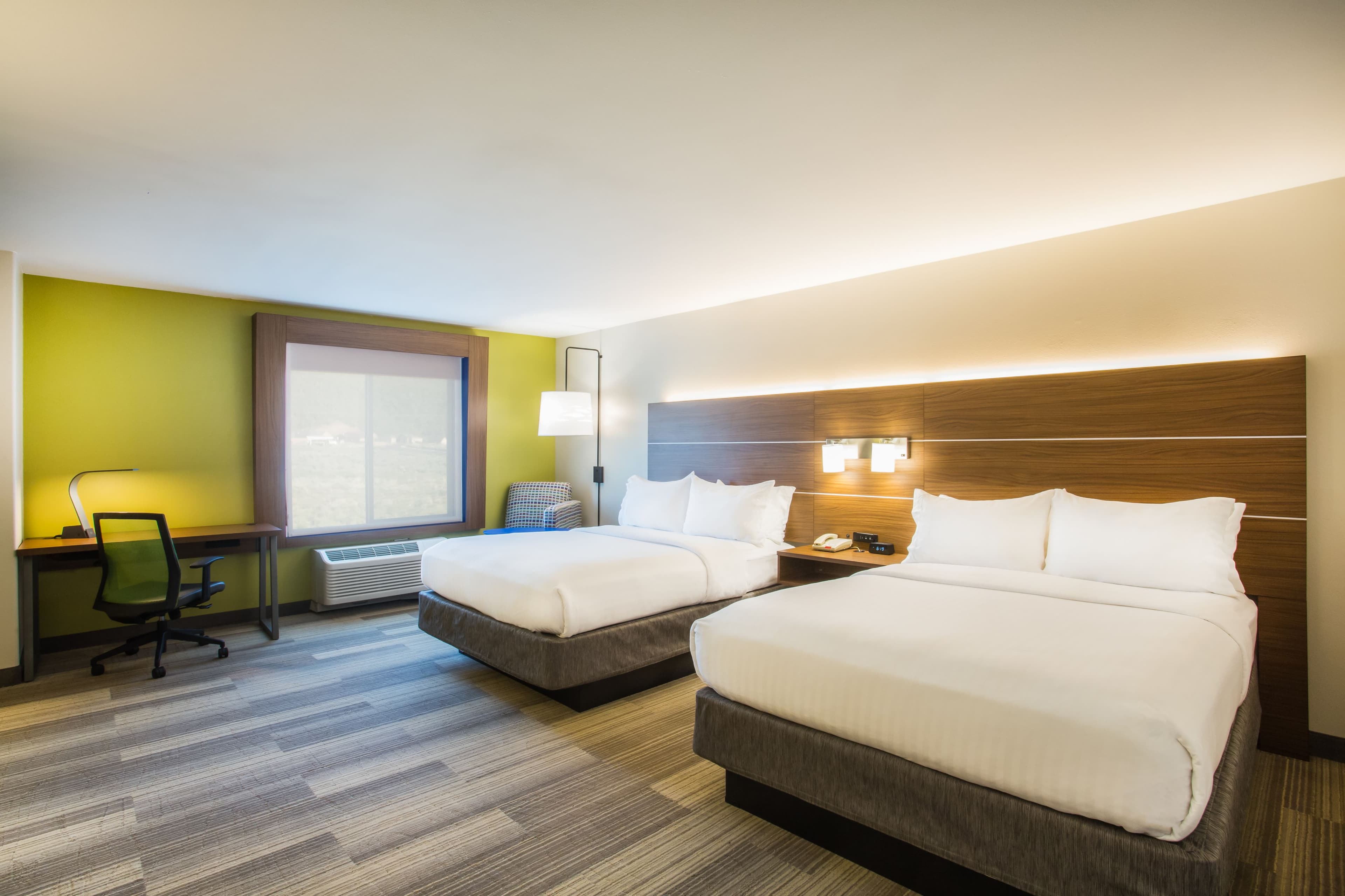 Holiday Inn Express & Suites Cedar City — 15
