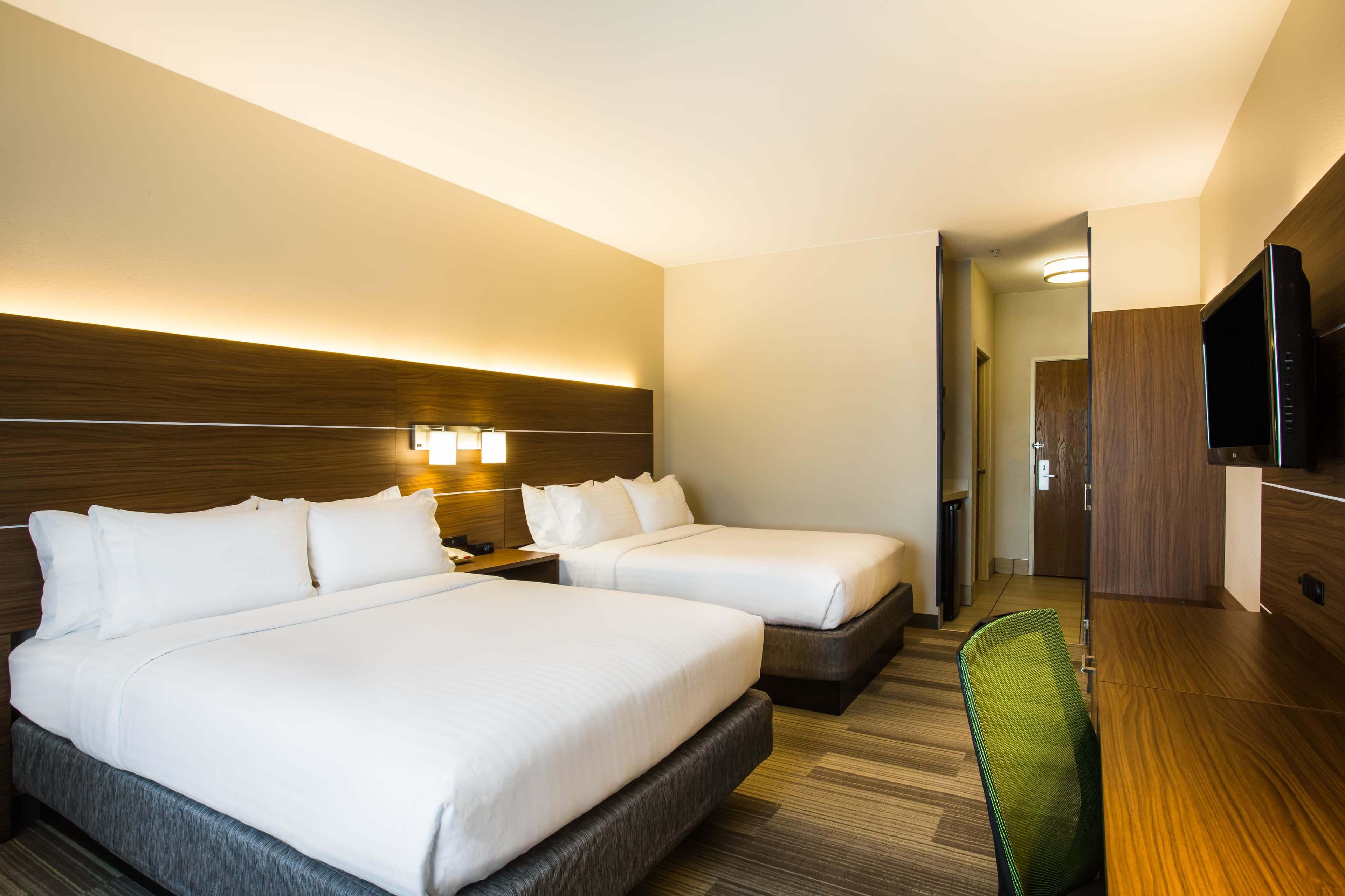 Holiday Inn Express & Suites Cedar City — 17