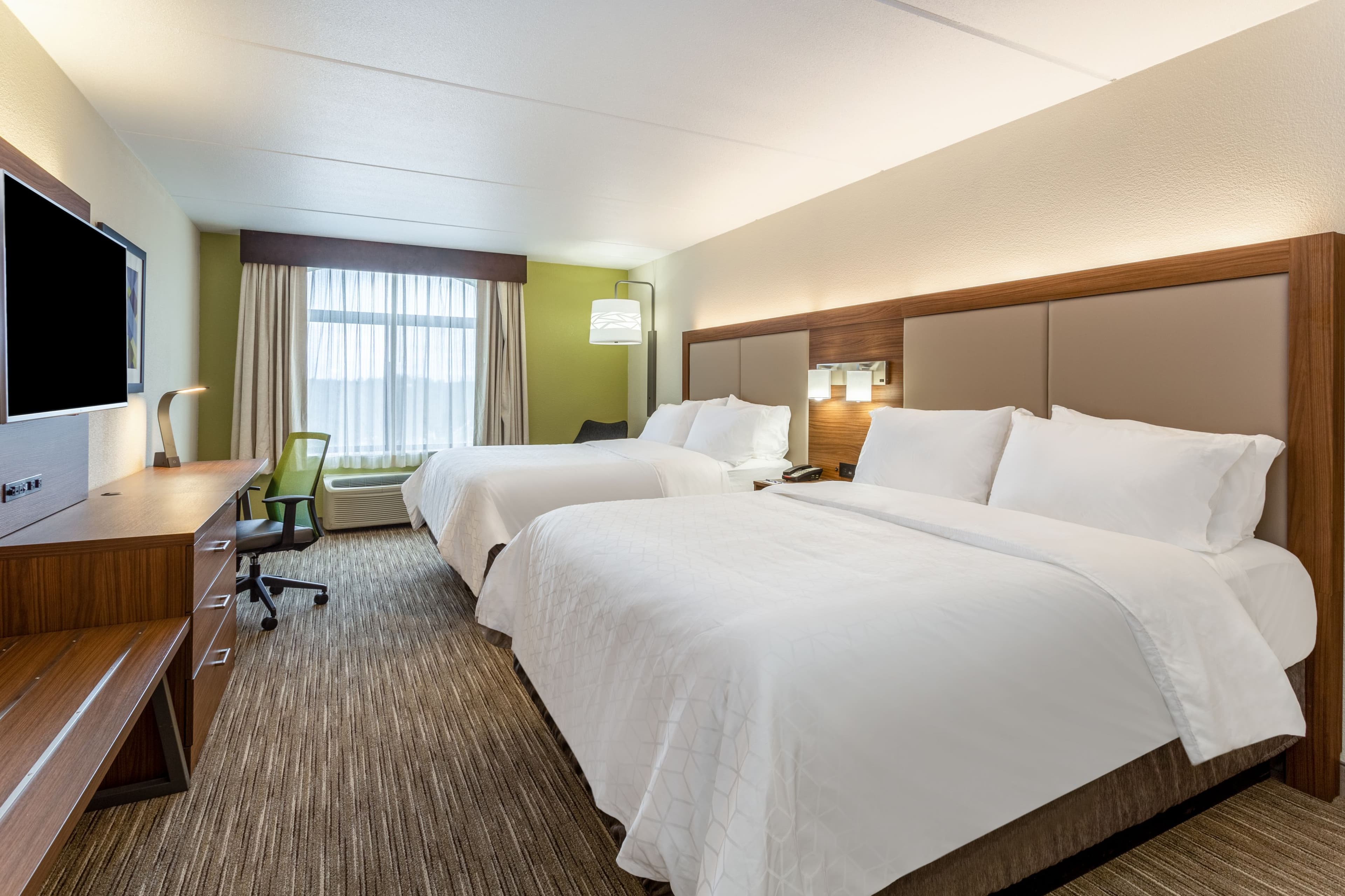 Holiday Inn Express & Suites Cedar Falls - Waterloo — 10