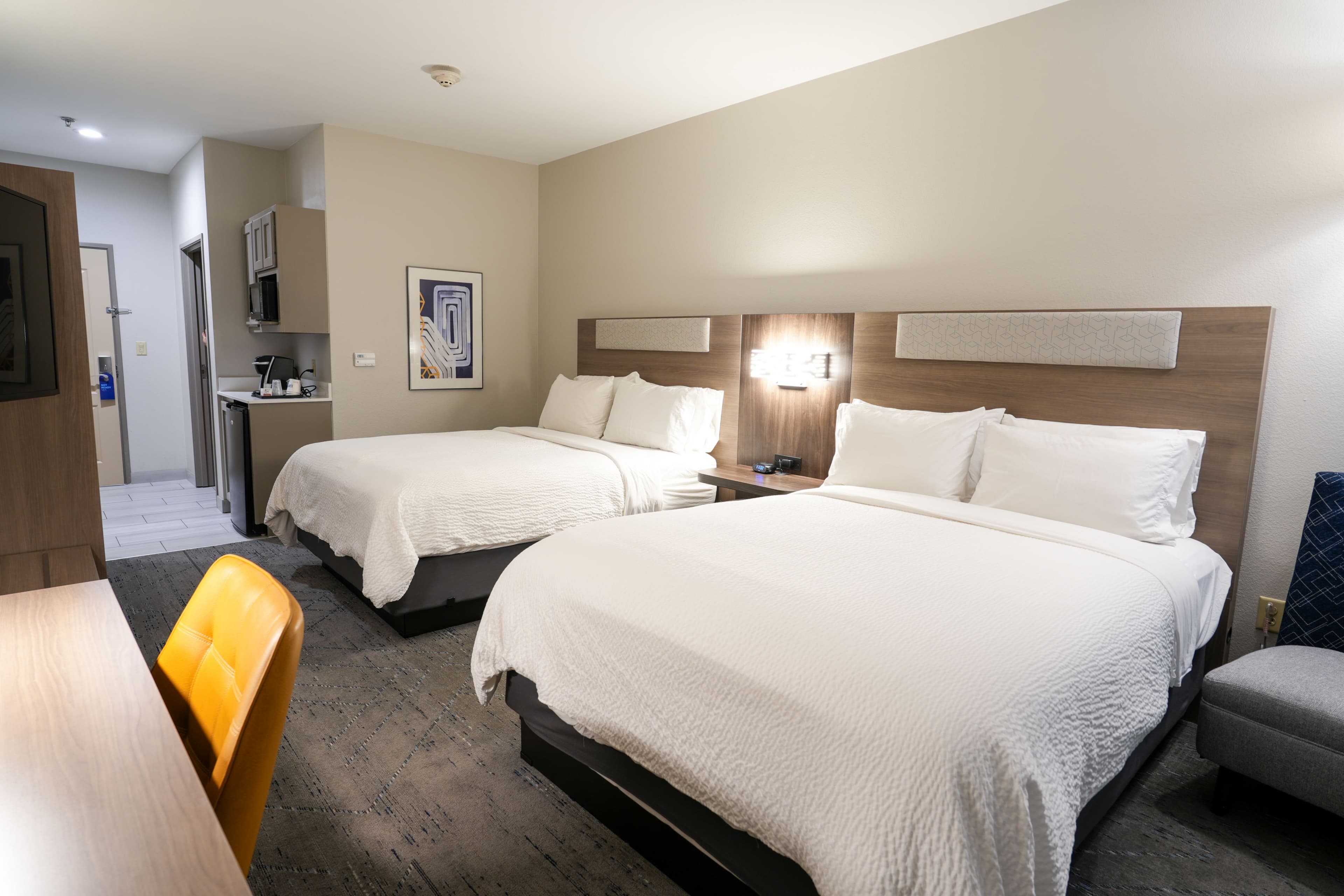 Holiday Inn Express & Suites Dallas Southwest-Cedar Hill — 37