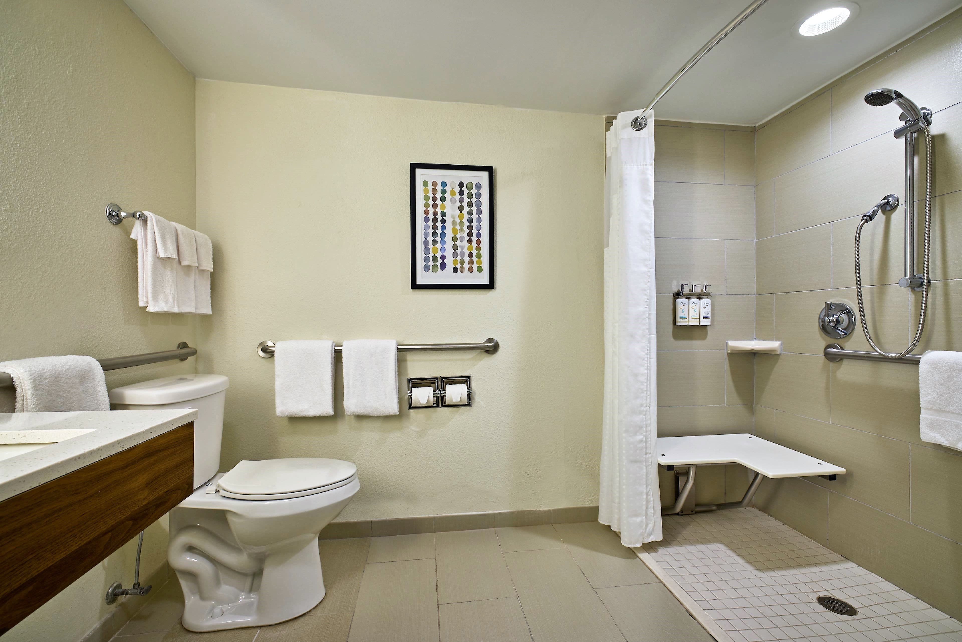 Holiday Inn Express & Suites Charleston Dwtn - WestEdge — 26