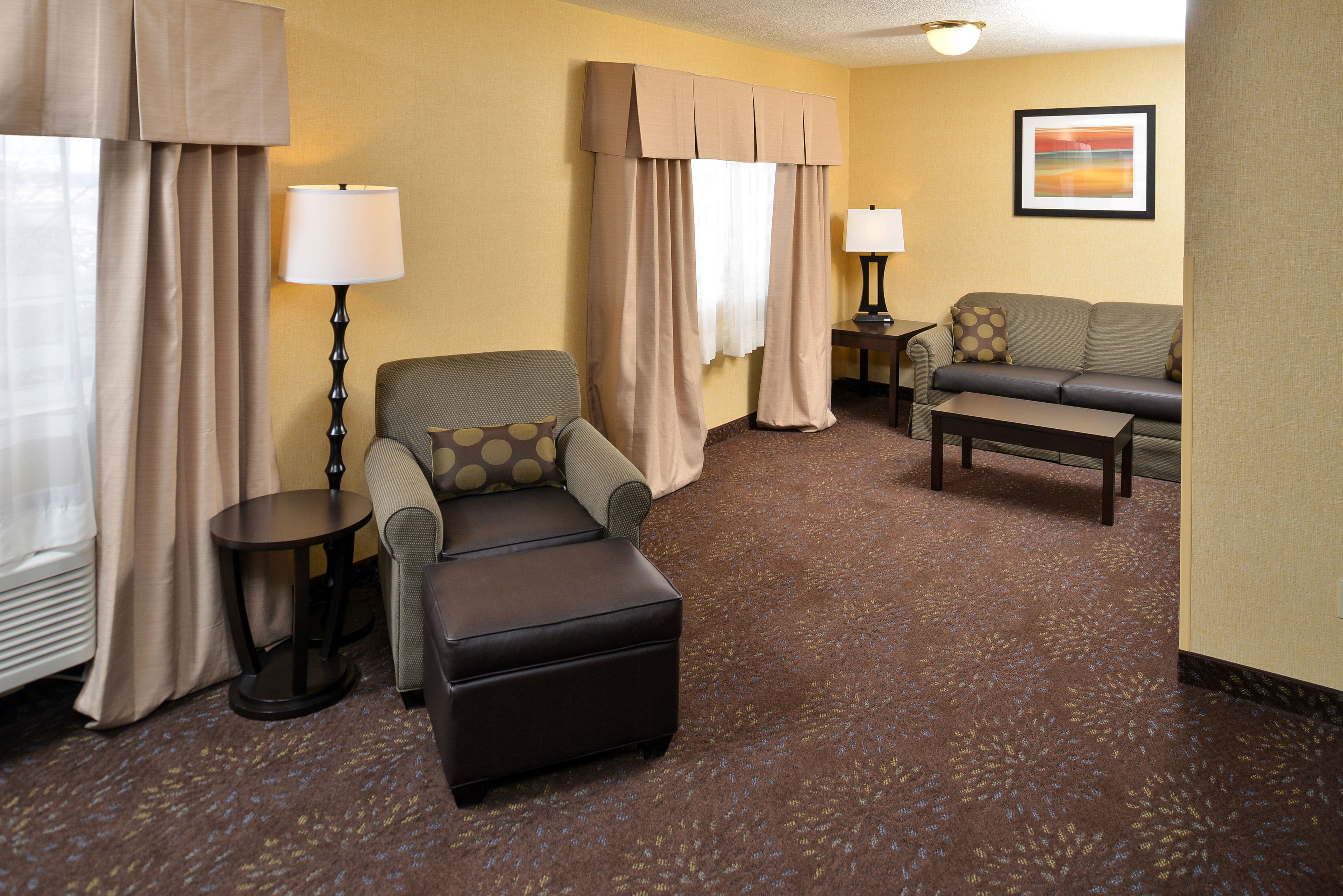 Holiday Inn Express & Suites Charlotte — 29