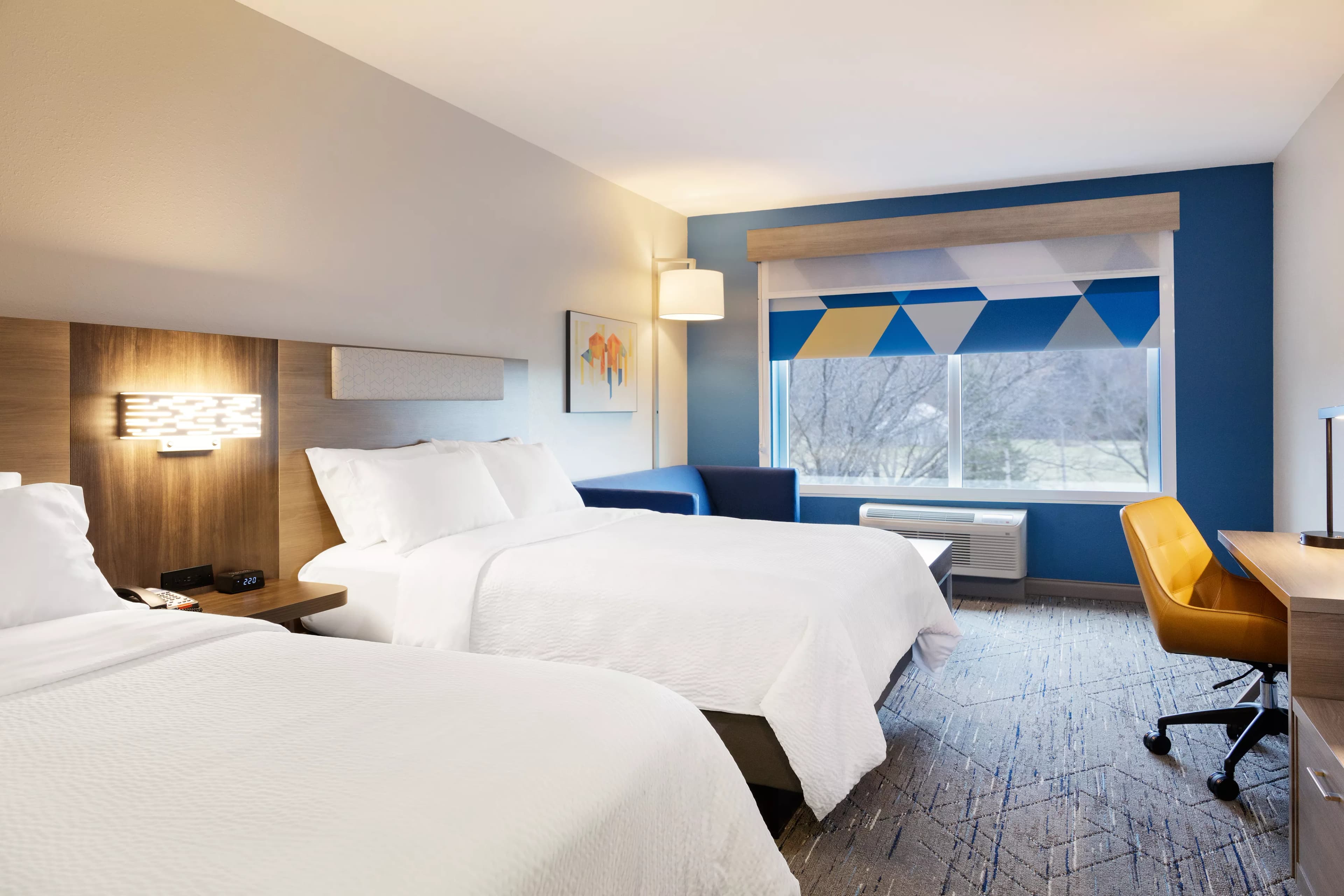 Holiday Inn Express & Suites Chehalis-Centralia — 13