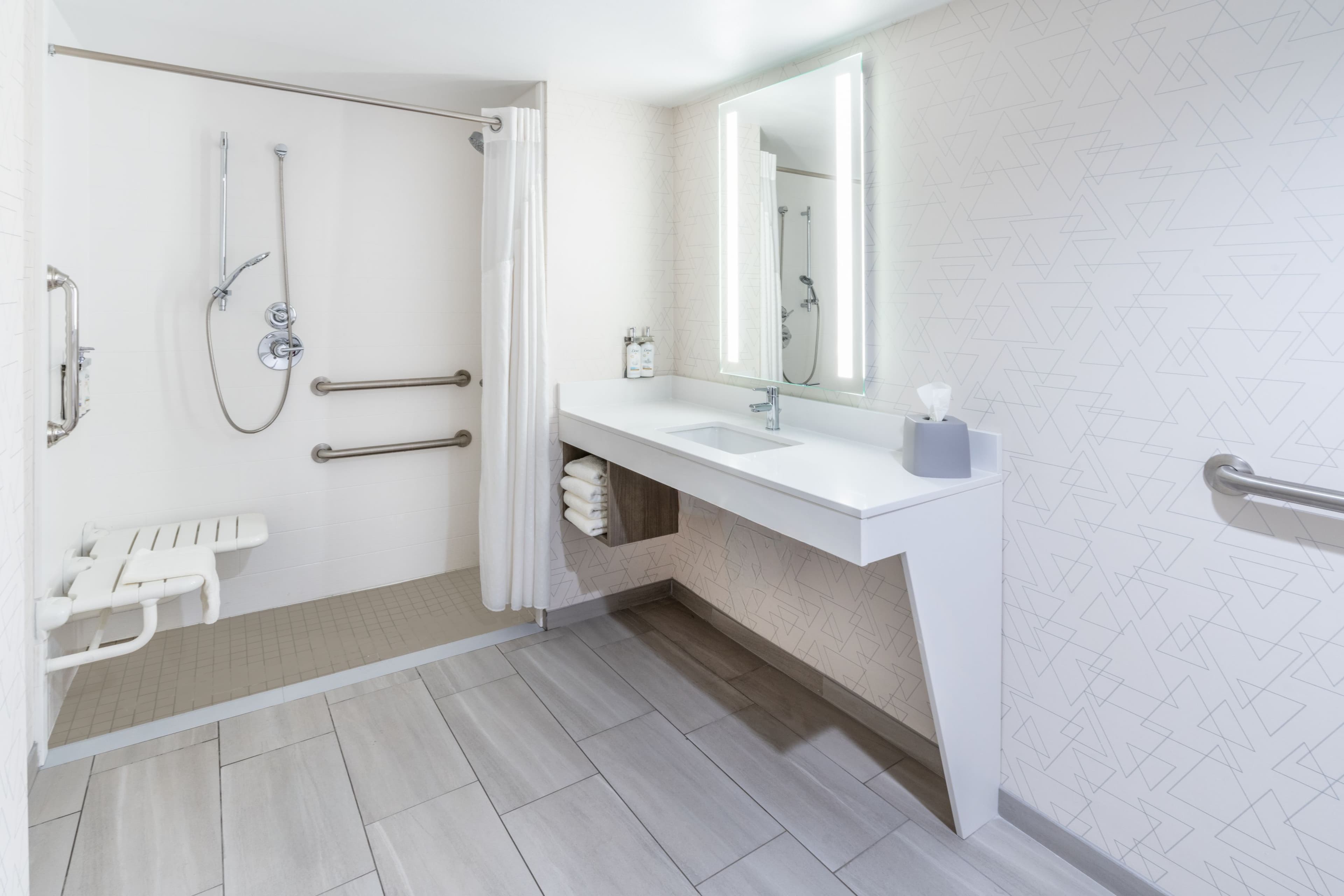 Holiday Inn Express & Suites Cheyenne — 37