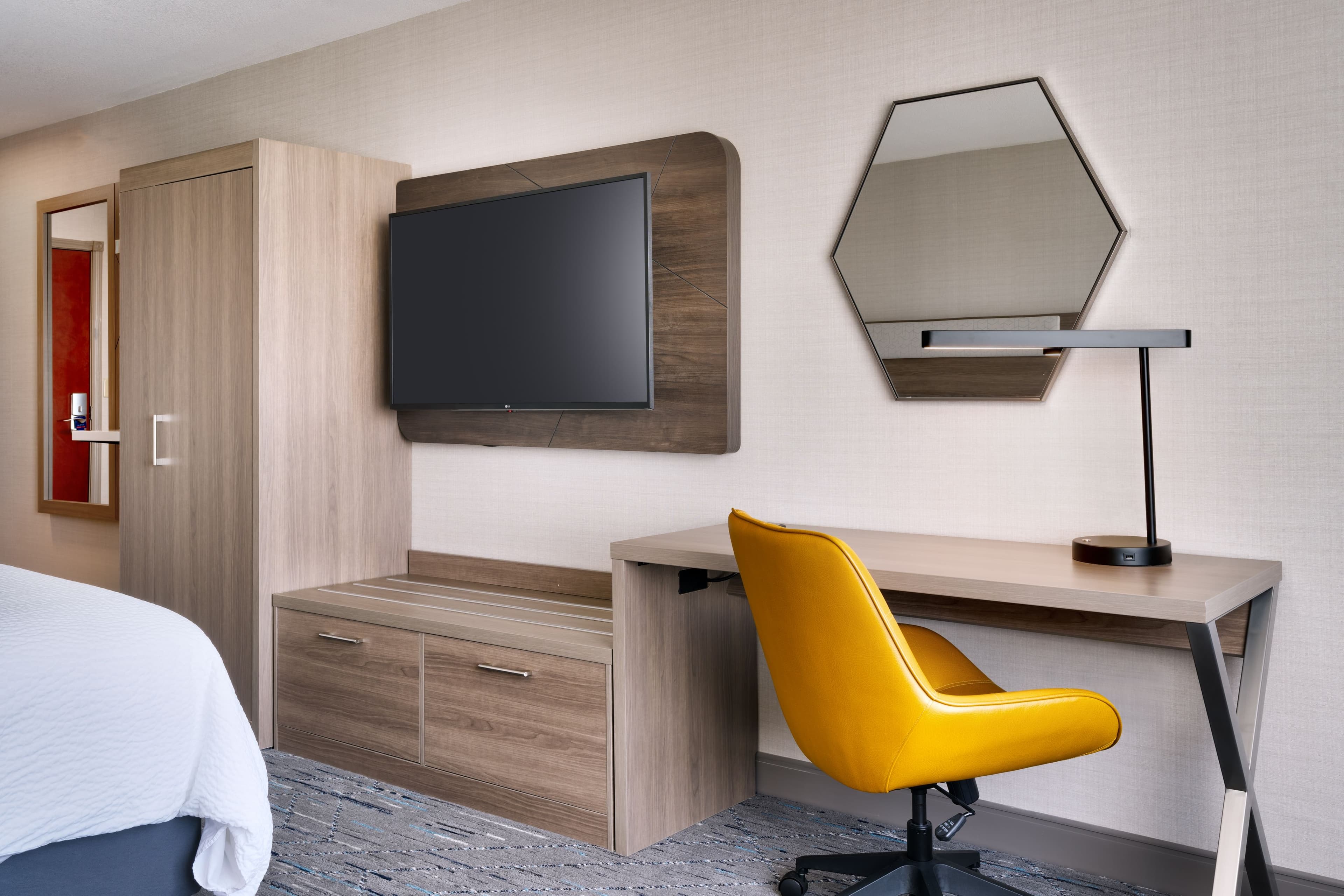 Holiday Inn Express & Suites Cheyenne — 40
