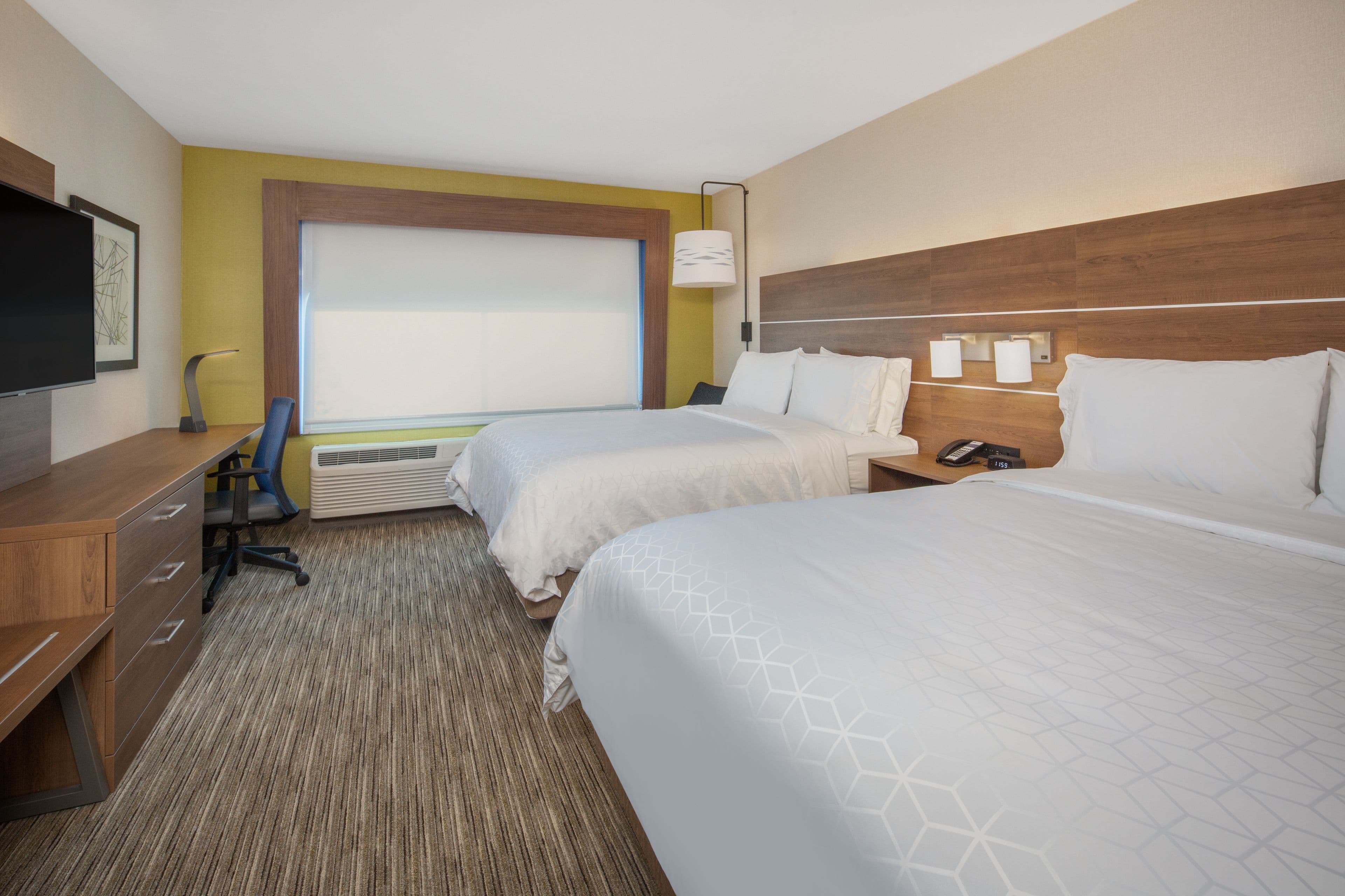 Holiday Inn Express & Suites Chico — 25
