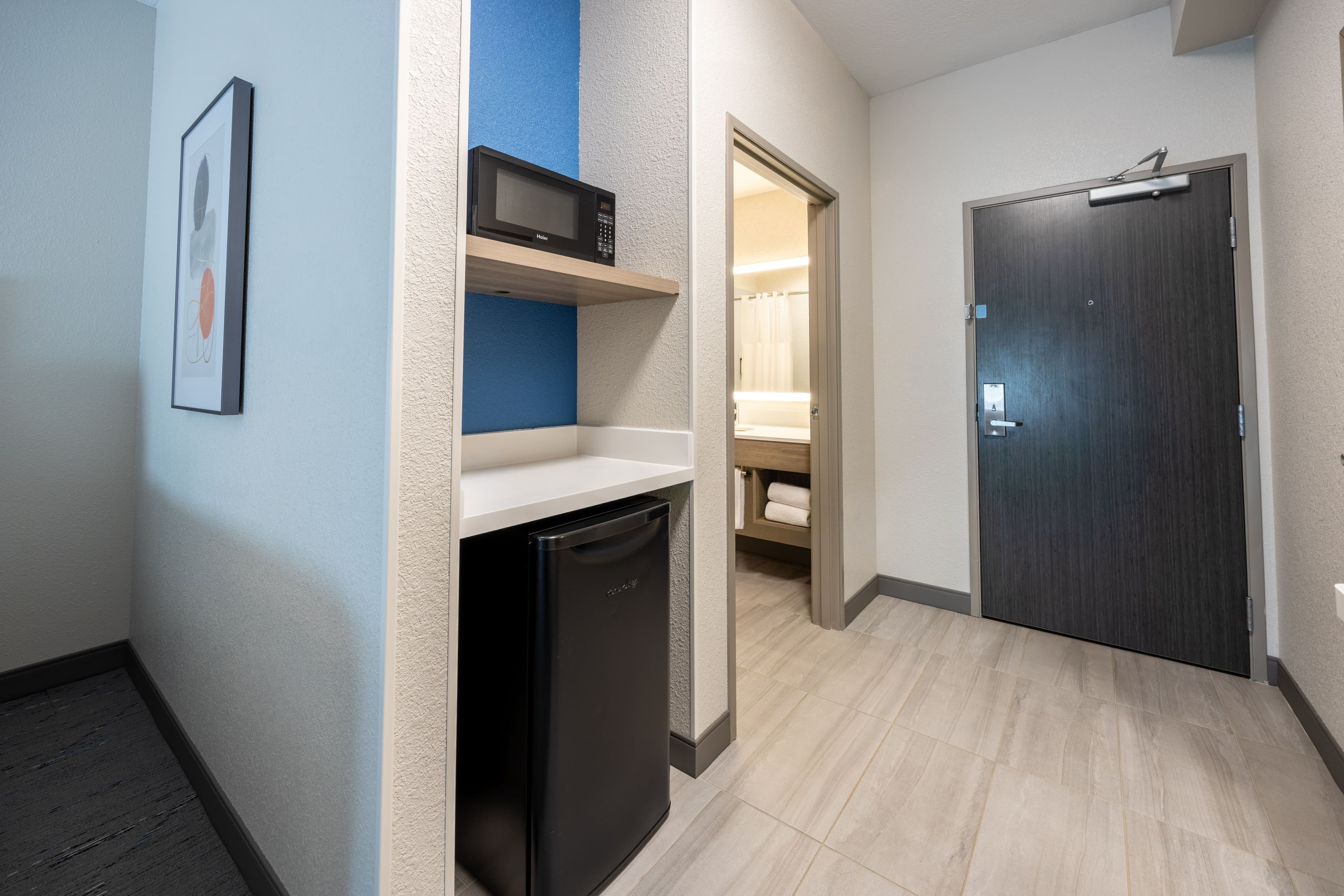 Holiday Inn Express & Suites Columbus - Polaris Parkway — 21