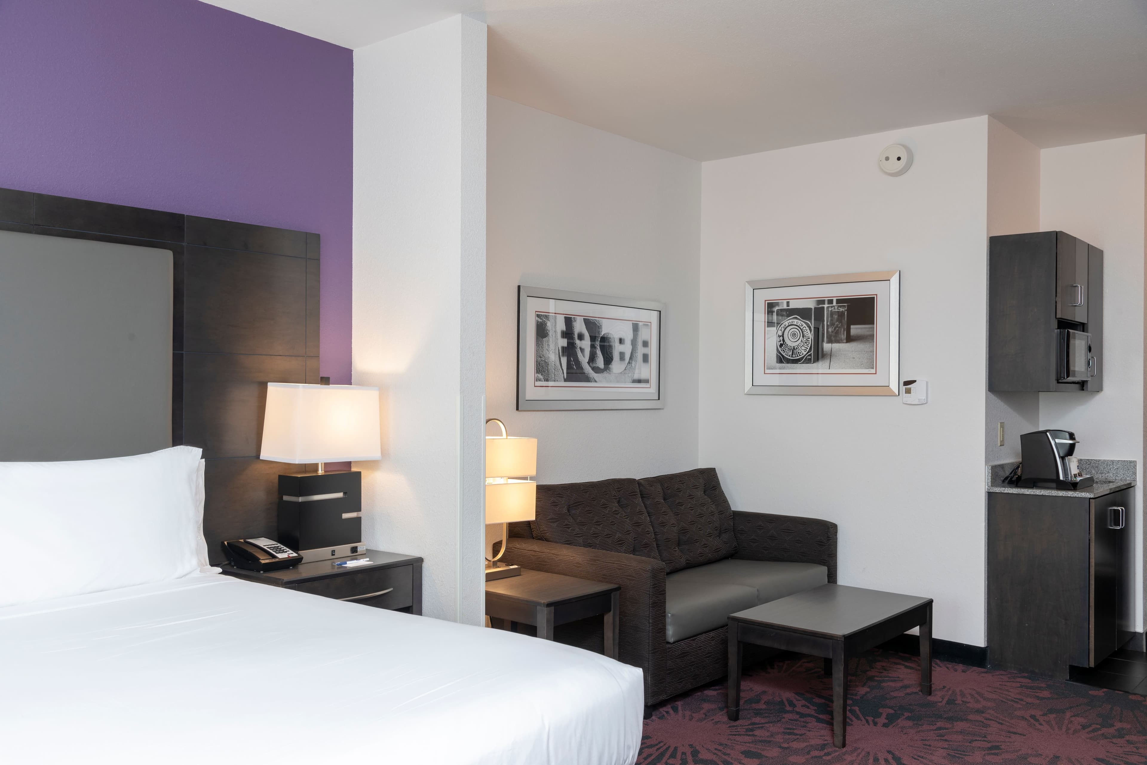 Holiday Inn Express & Suites Columbus - Polaris Parkway — 11