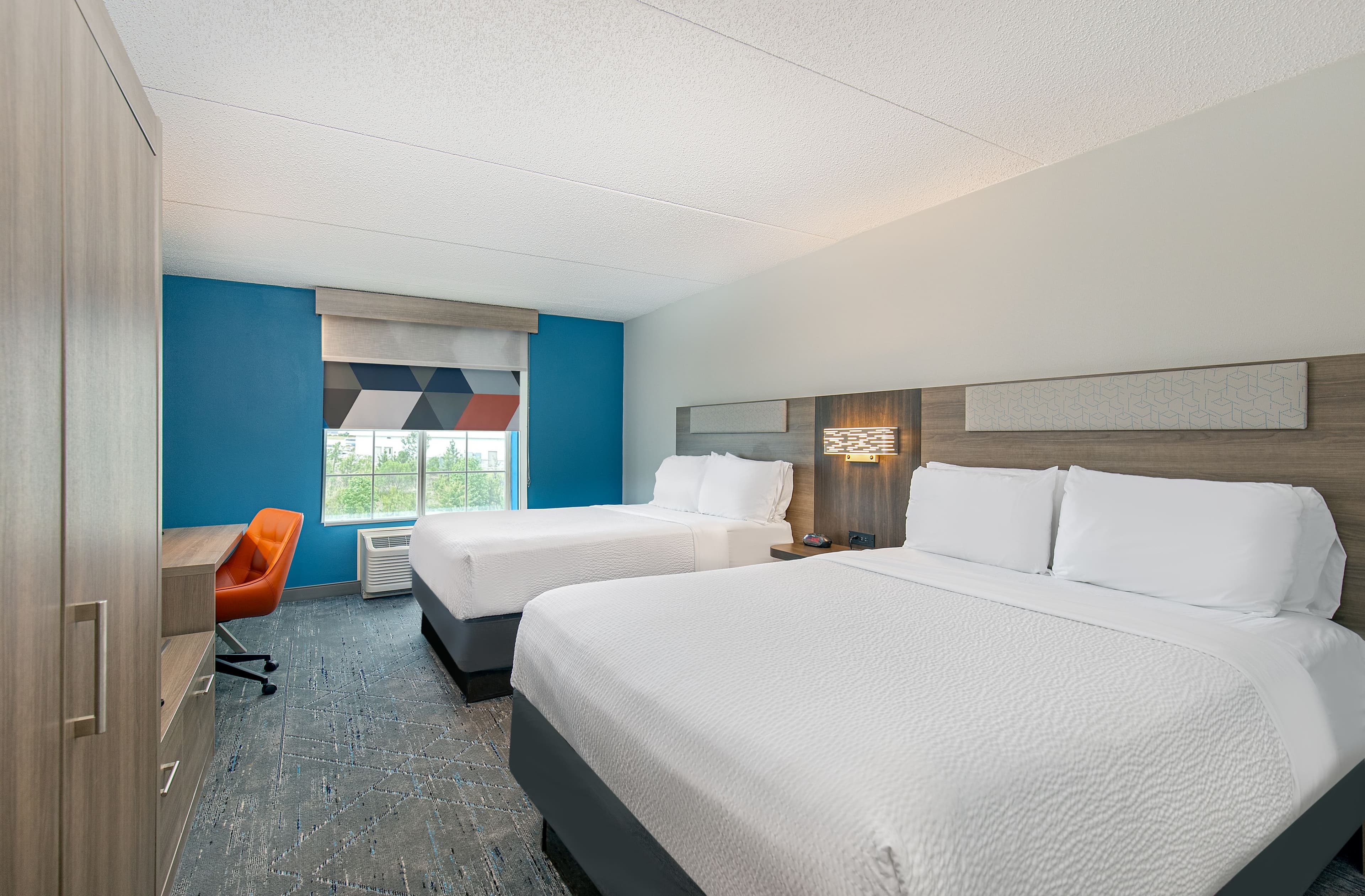Holiday Inn Express & Suites Columbus At Northlake — 13