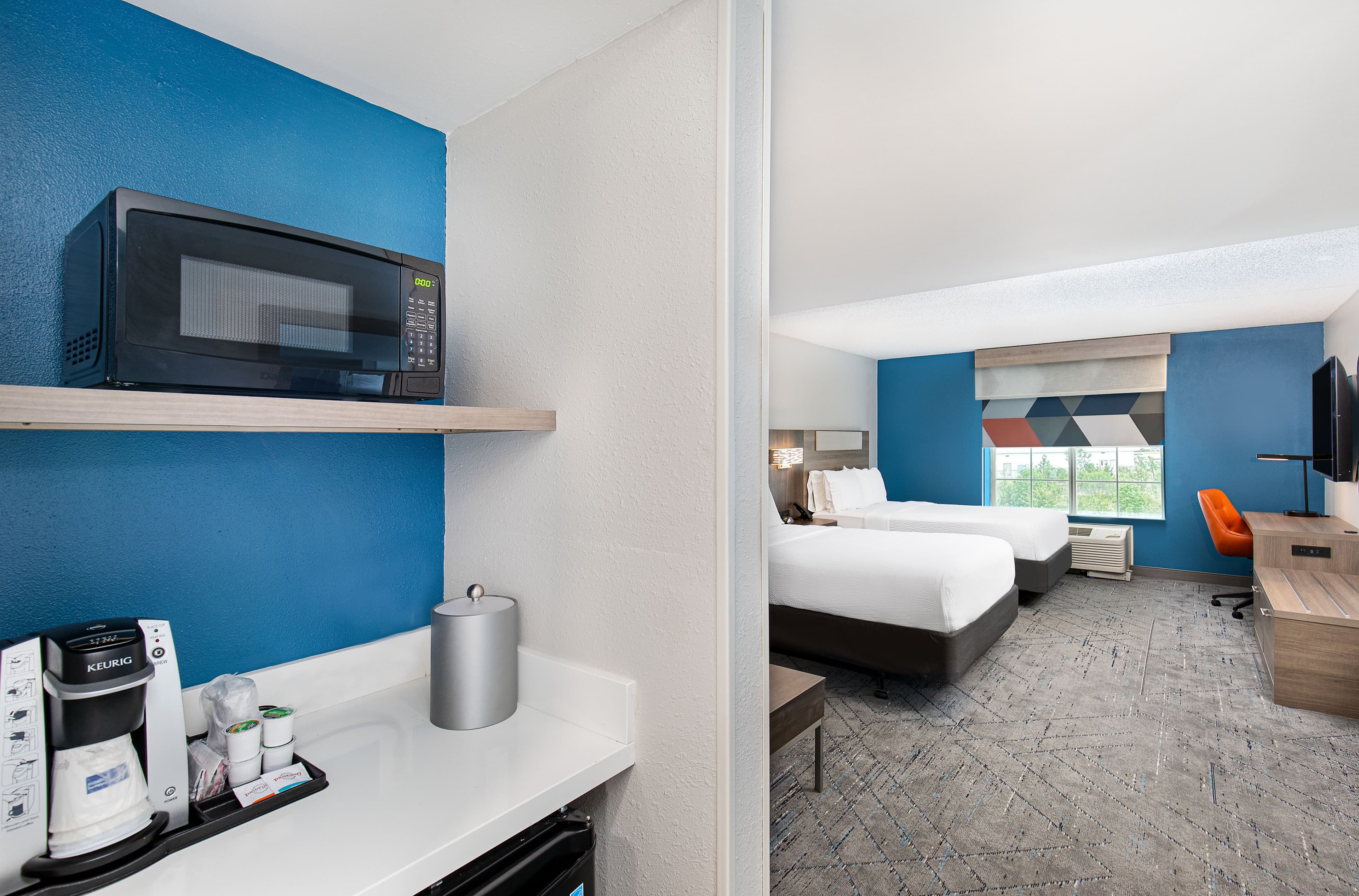 Holiday Inn Express & Suites Columbus At Northlake — 19