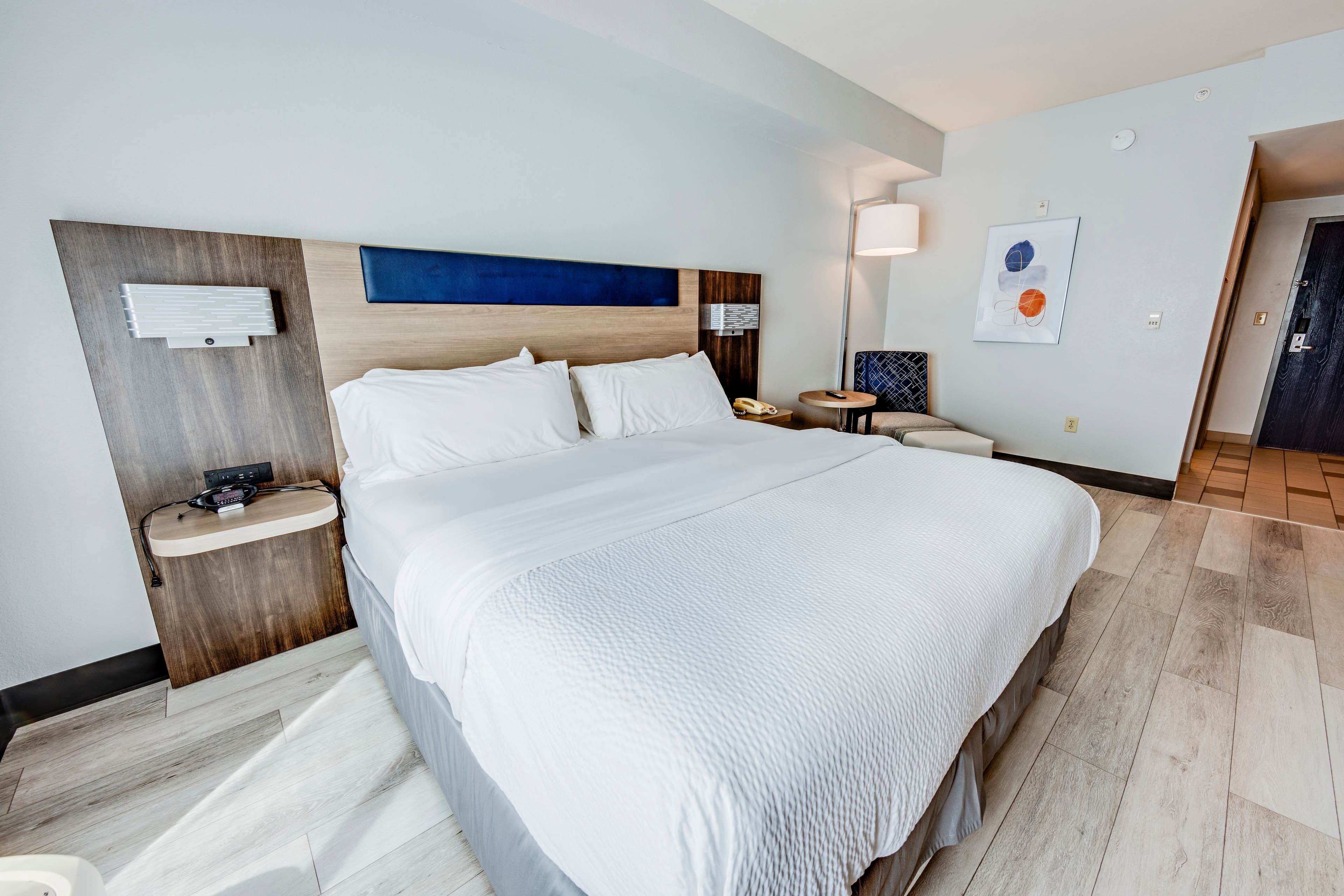 Holiday Inn Express & Suites Columbus OSU-Medical Center - Image 4