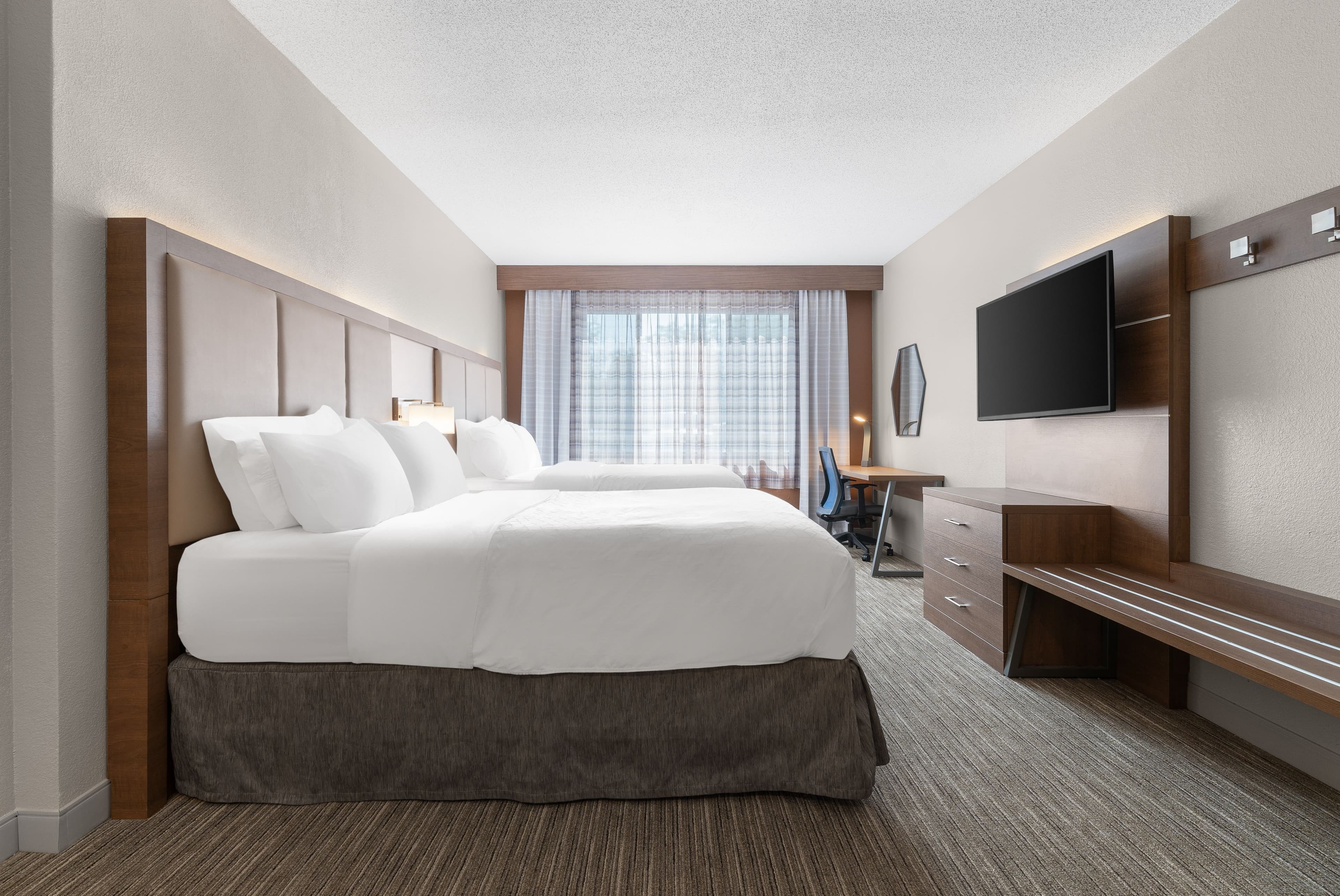 Holiday Inn Express & Suites Coralville — 44