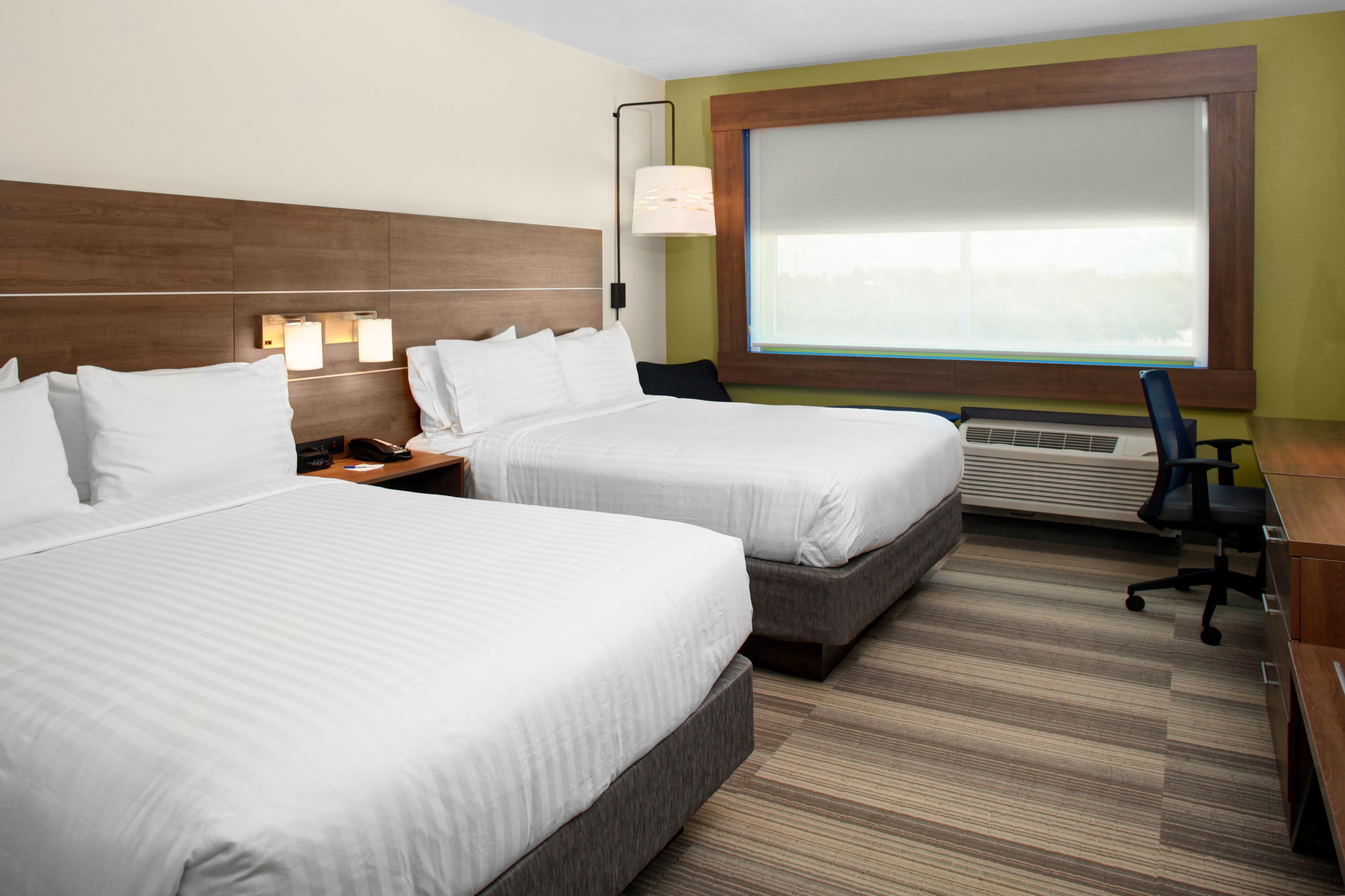 Holiday Inn Express & Suites Houston NW - Cypress Grand Pky — 8