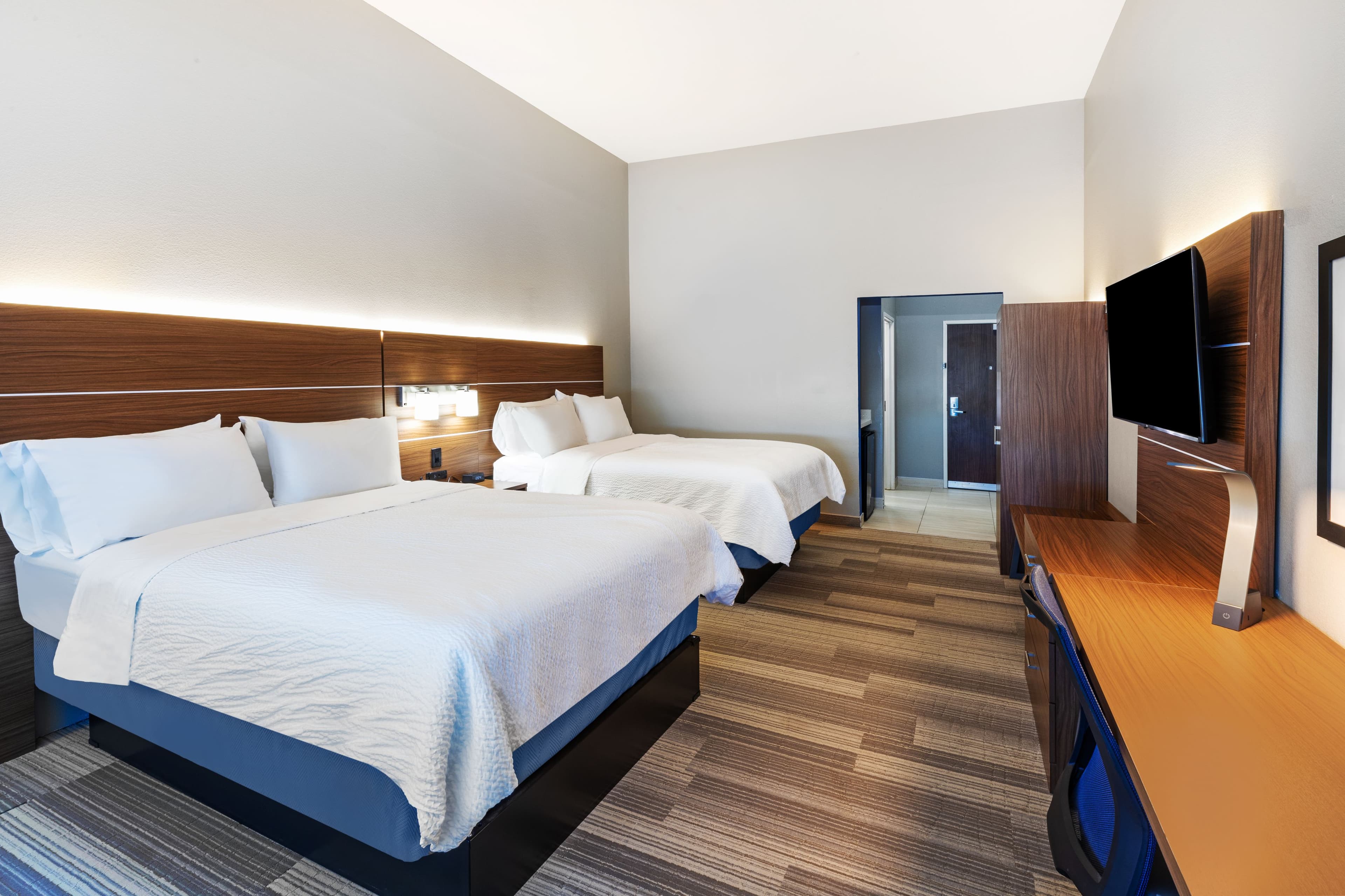 Holiday Inn Express & Suites Dalhart — 17