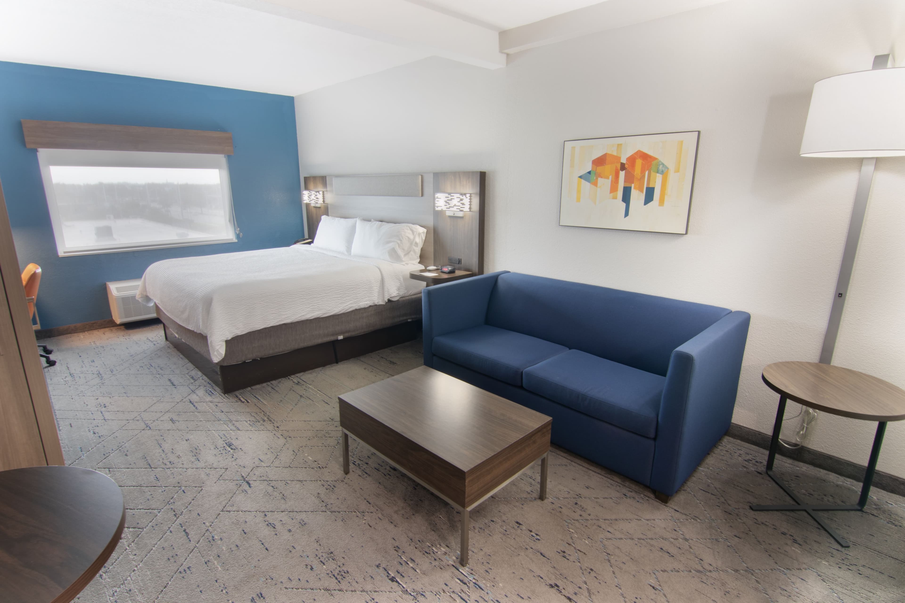 Holiday Inn Express & Suites Fort Lauderdale Airport West — 12
