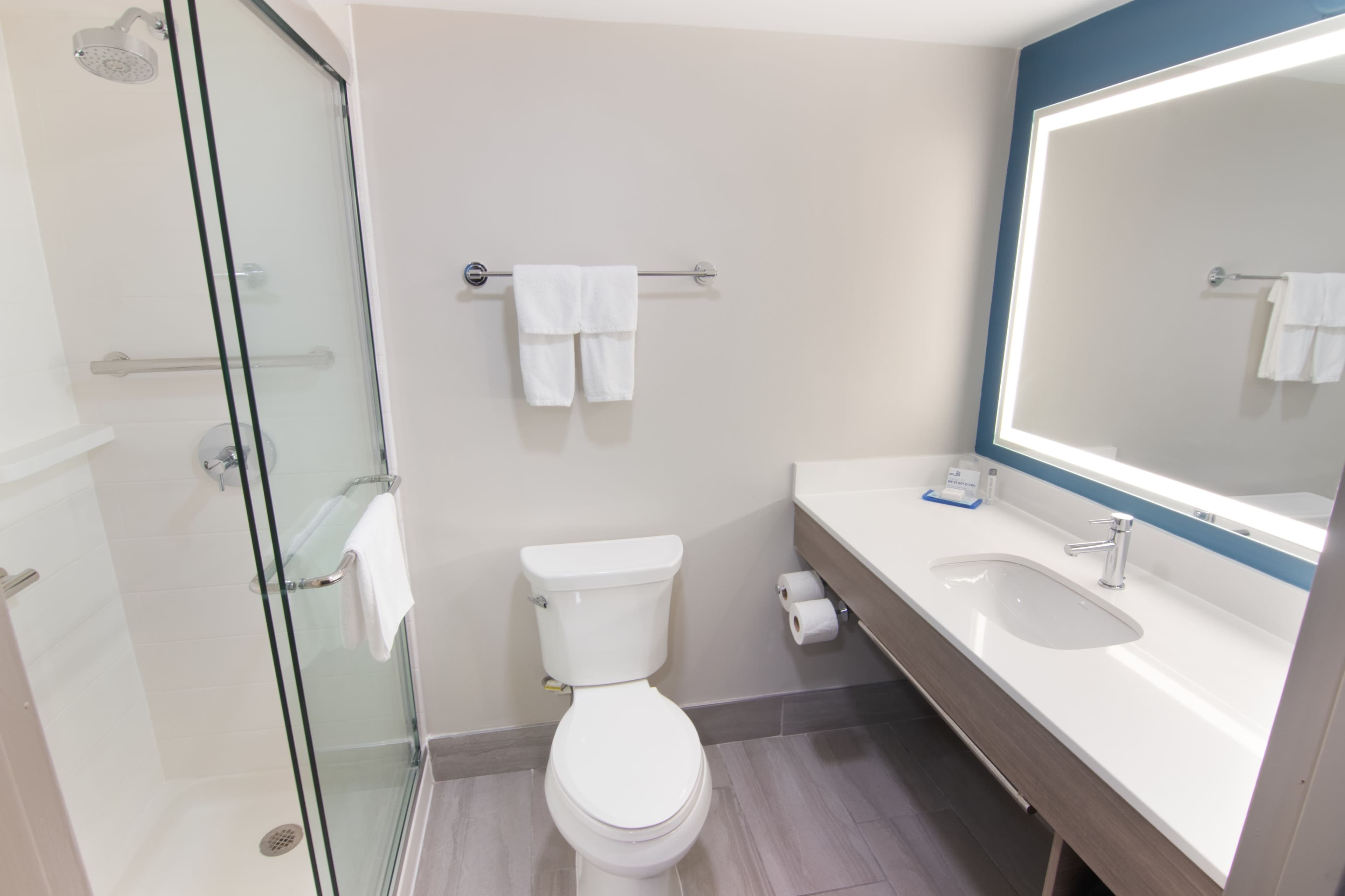 Holiday Inn Express & Suites Fort Lauderdale Airport West — 14